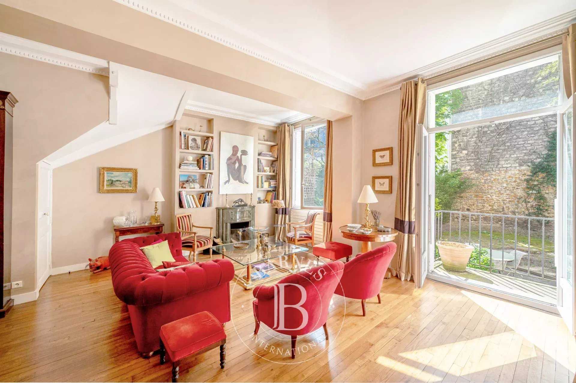Neuilly-sur-Seine  - Maison 8 Pièces 5 Chambres