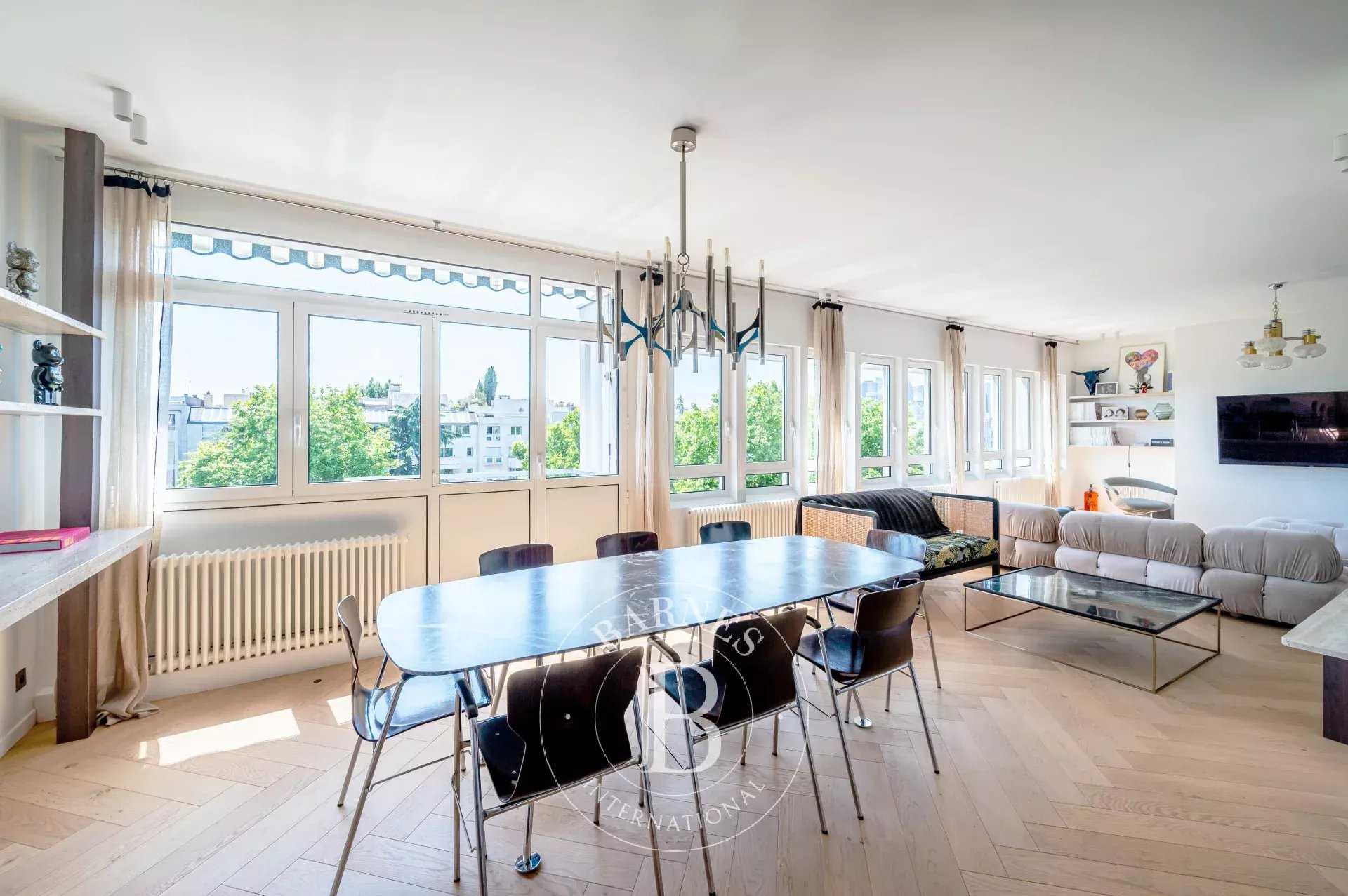 Neuilly-sur-Seine  - Apartment 4 Bedrooms