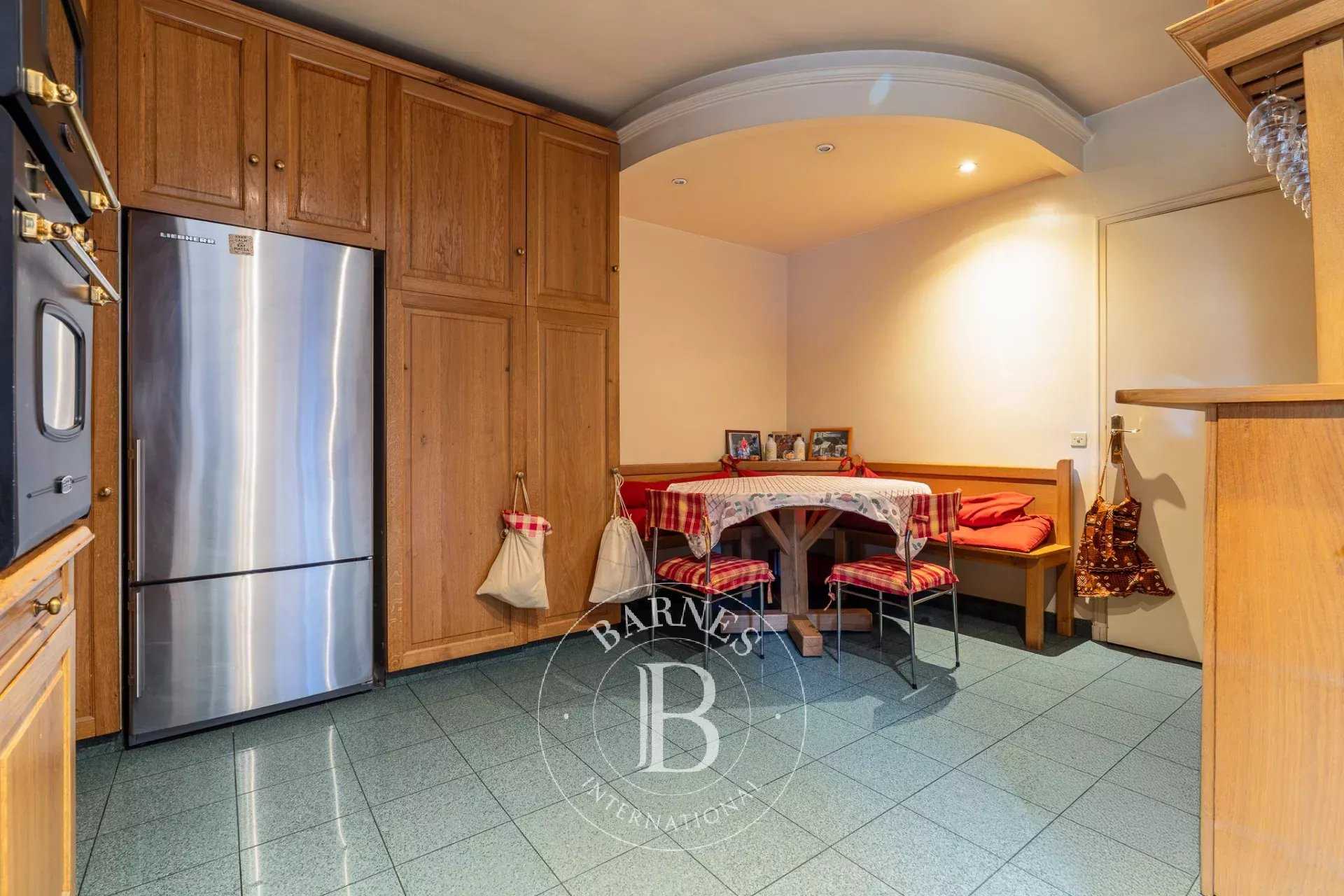 Neuilly-sur-Seine  - Appartement 5 Pi&egrave;ces 4 Chambres