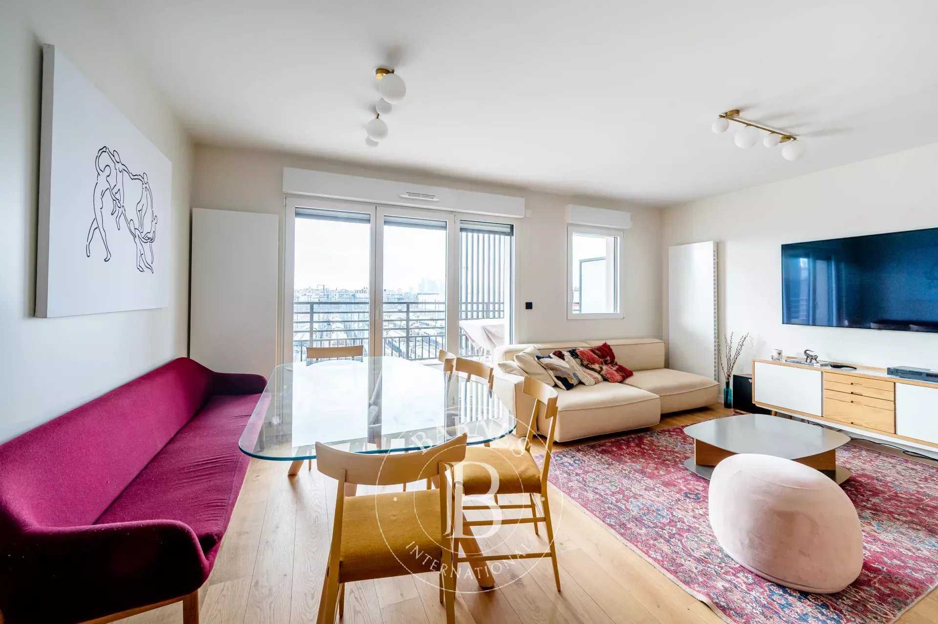 Clichy  - Apartment 3 Bedrooms