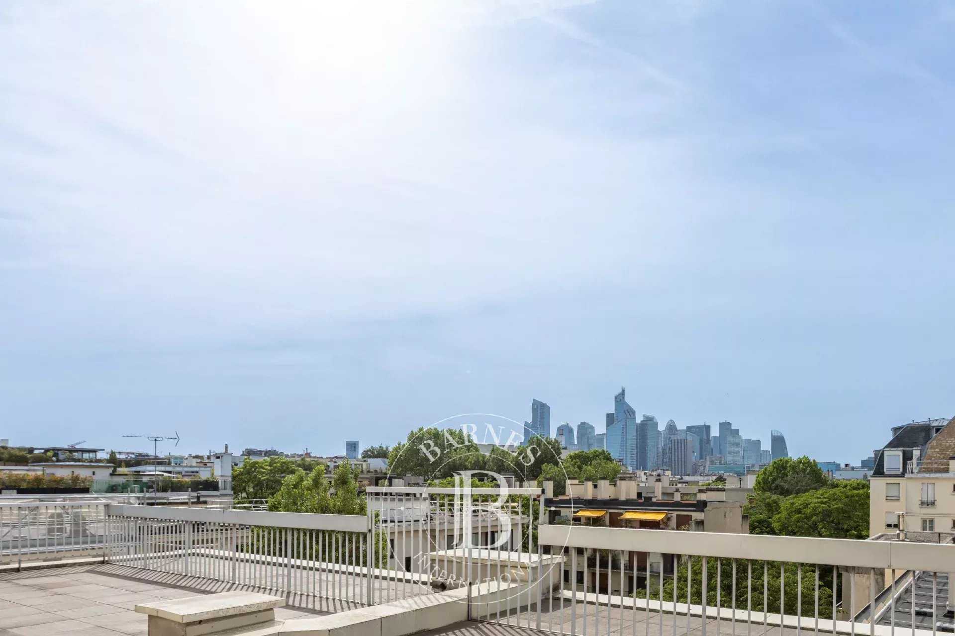 Neuilly-sur-Seine  - Apartment 5 Bedrooms