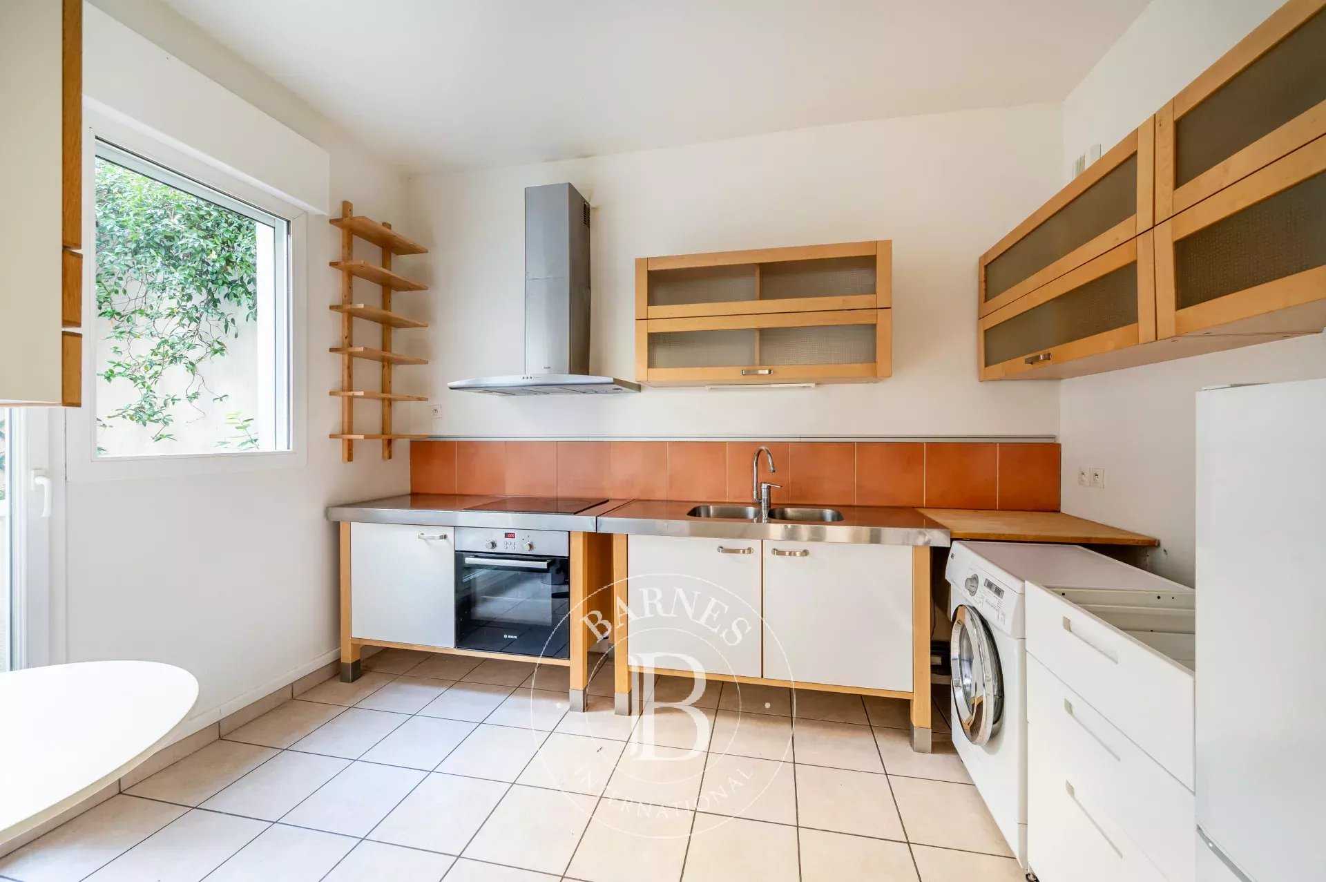 Levallois-Perret  - Maison 4 Pièces 3 Chambres