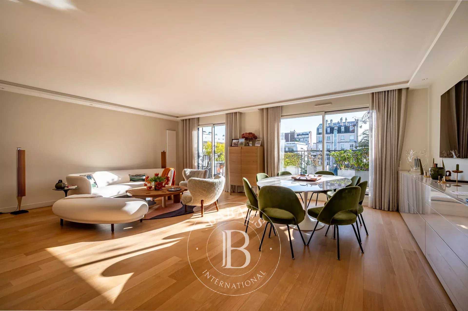 Neuilly-sur-Seine  - Apartment 3 Bedrooms