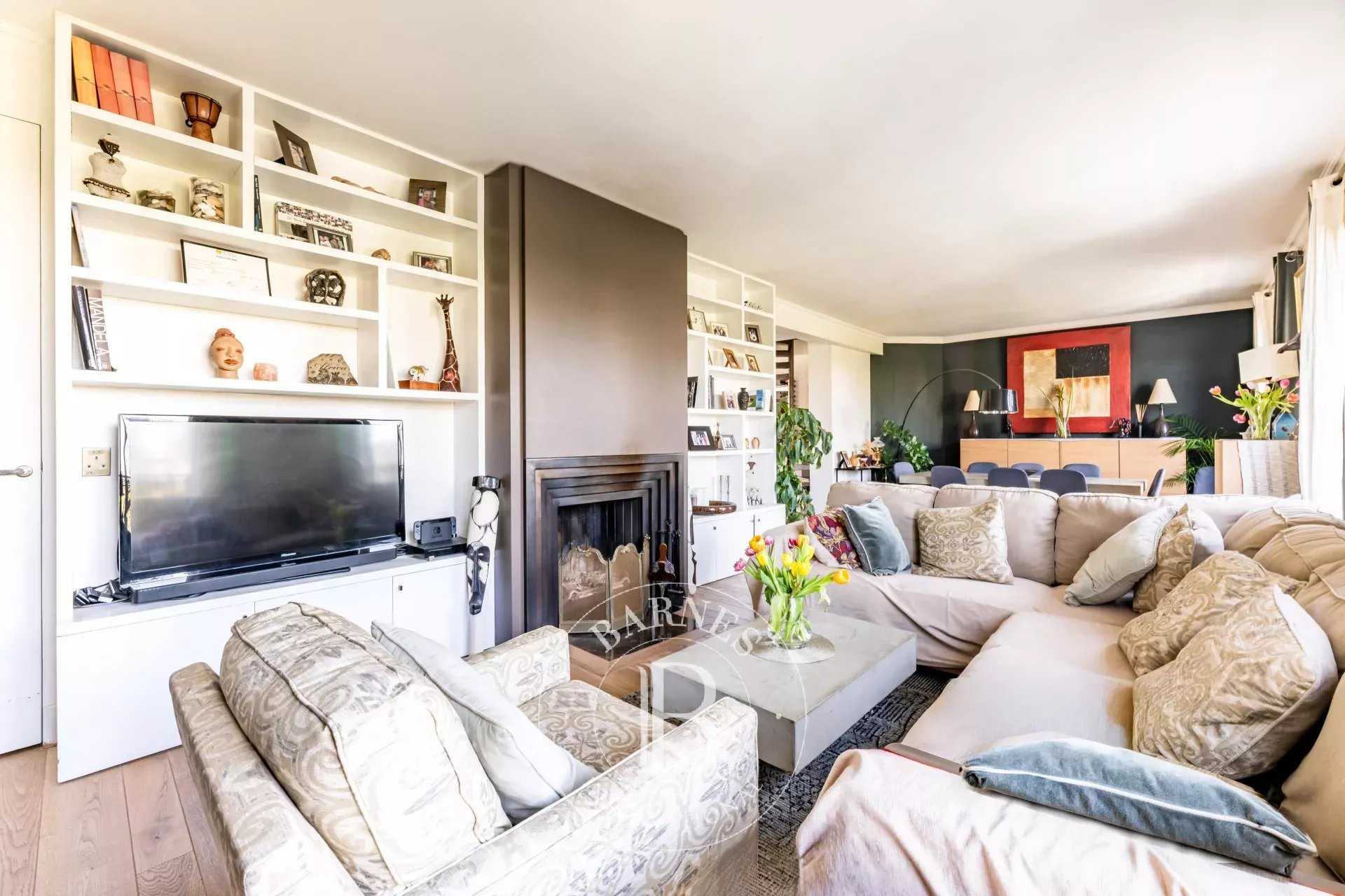 Neuilly-sur-Seine  - Appartement 6 Pi&egrave;ces 3 Chambres