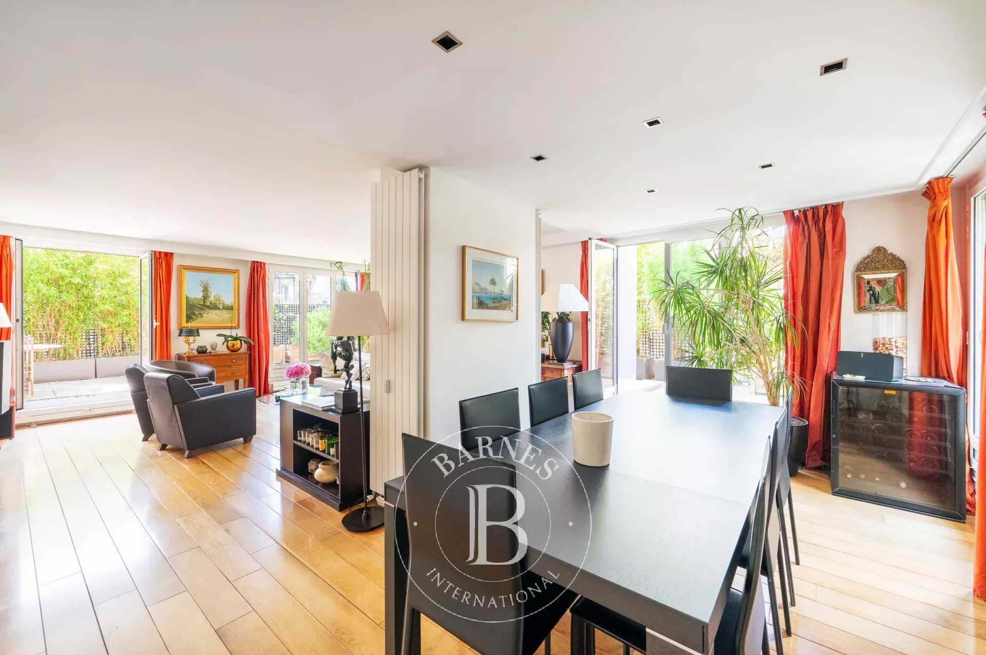 Neuilly-sur-Seine  - Appartement 6 Pièces 4 Chambres