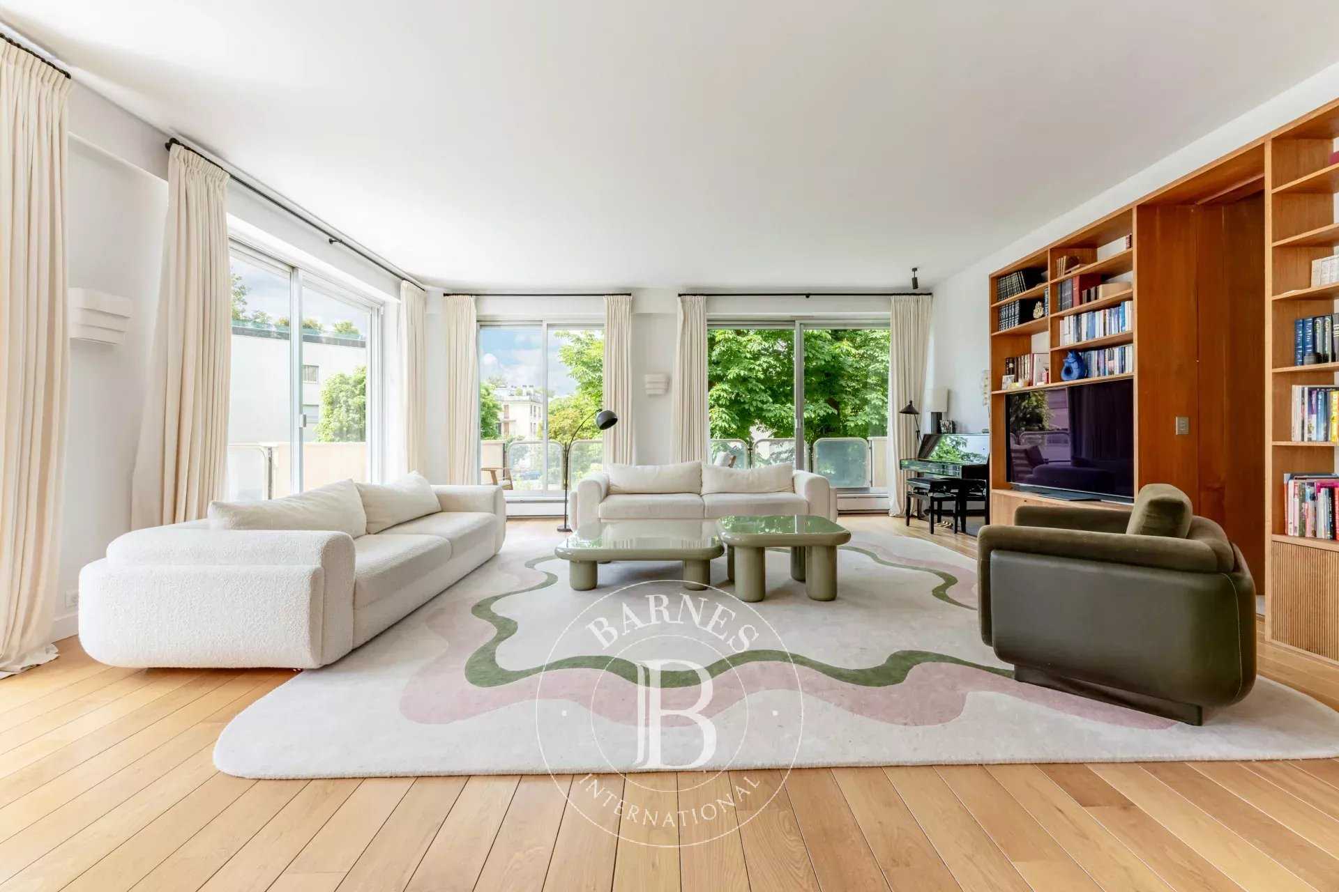 Neuilly-sur-Seine  - Apartment 3 Bedrooms