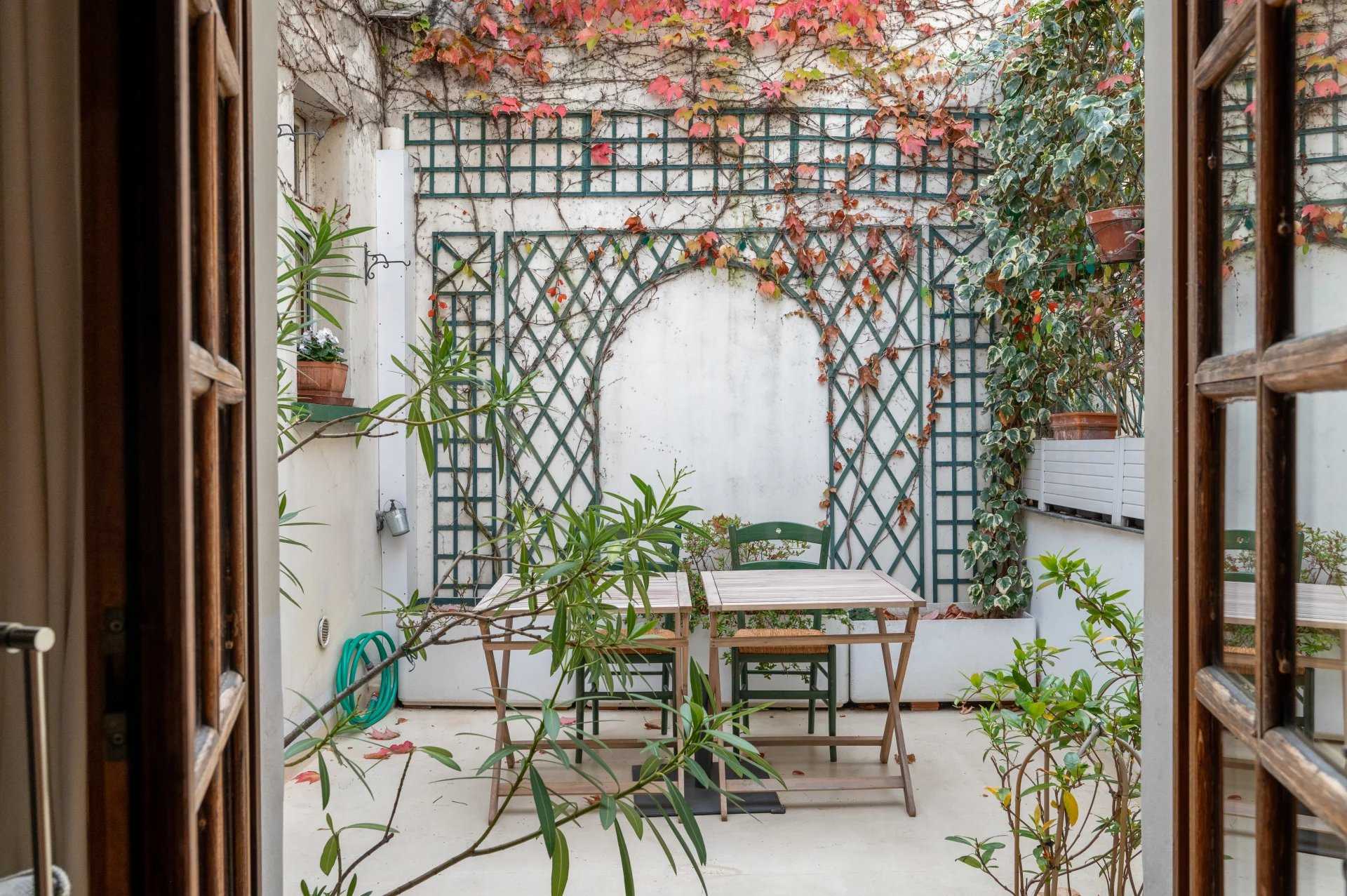 Neuilly-sur-Seine  - Townhouse 4 Bedrooms