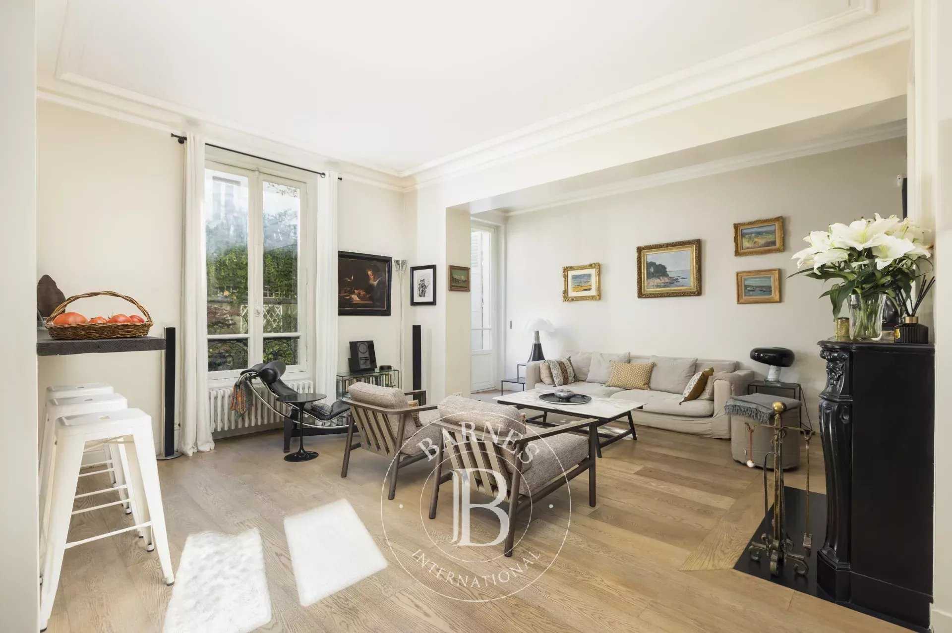 Neuilly-sur-Seine  - Maison 8 Pièces 5 Chambres