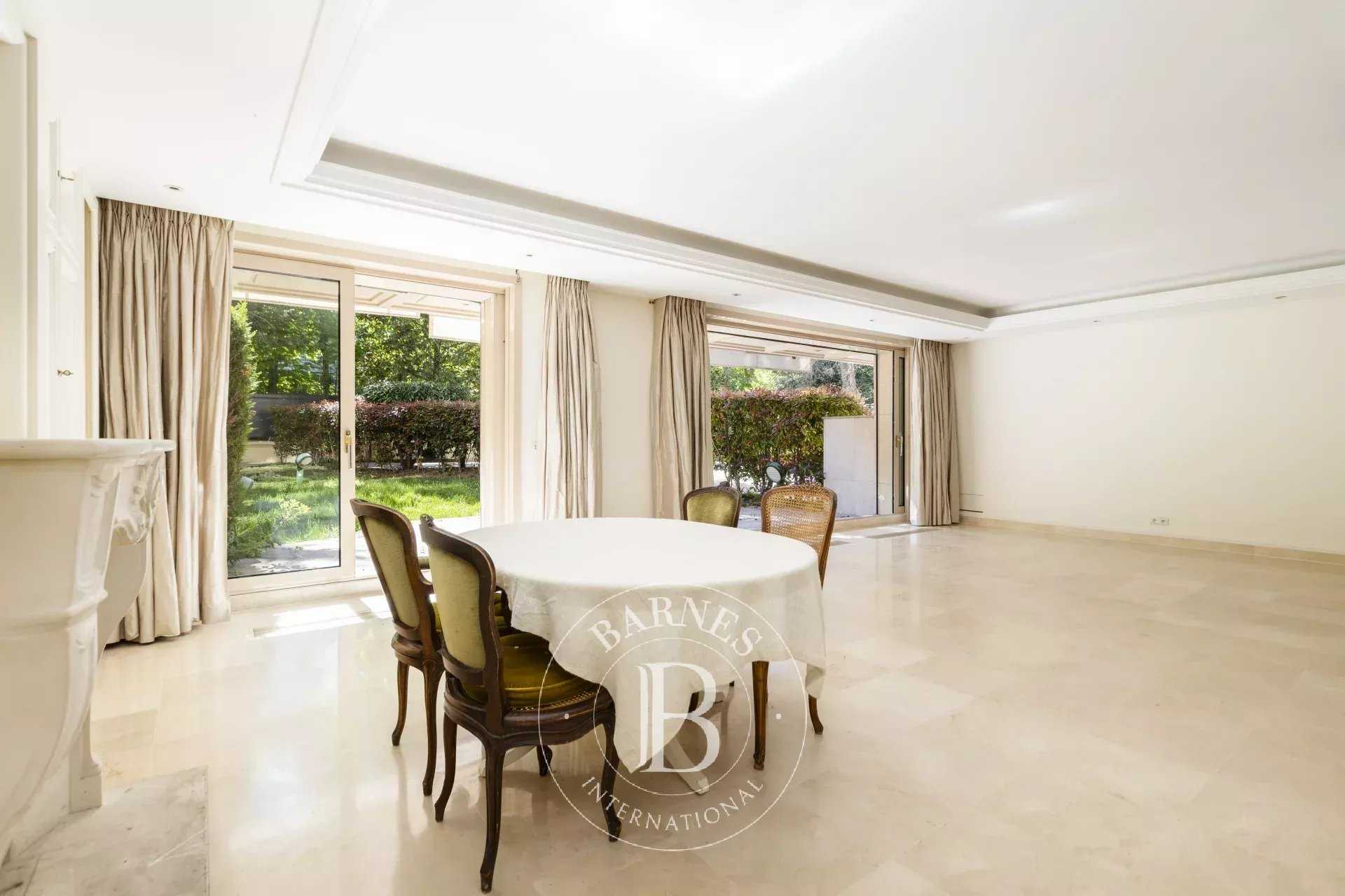 Neuilly-sur-Seine  - Piso 6 Cuartos 3 Habitaciones