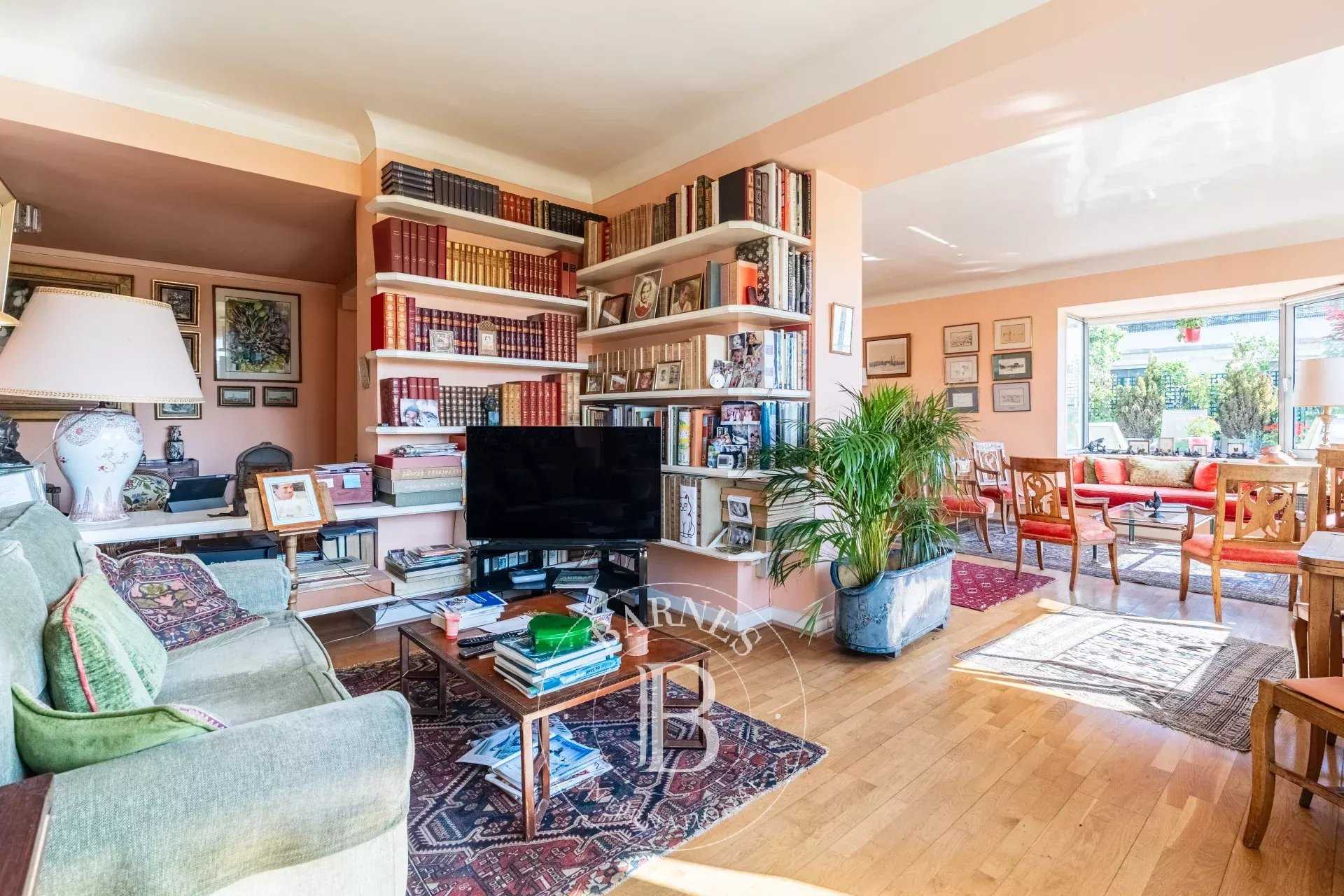 Neuilly-sur-Seine  - Appartement 5 Pièces 3 Chambres