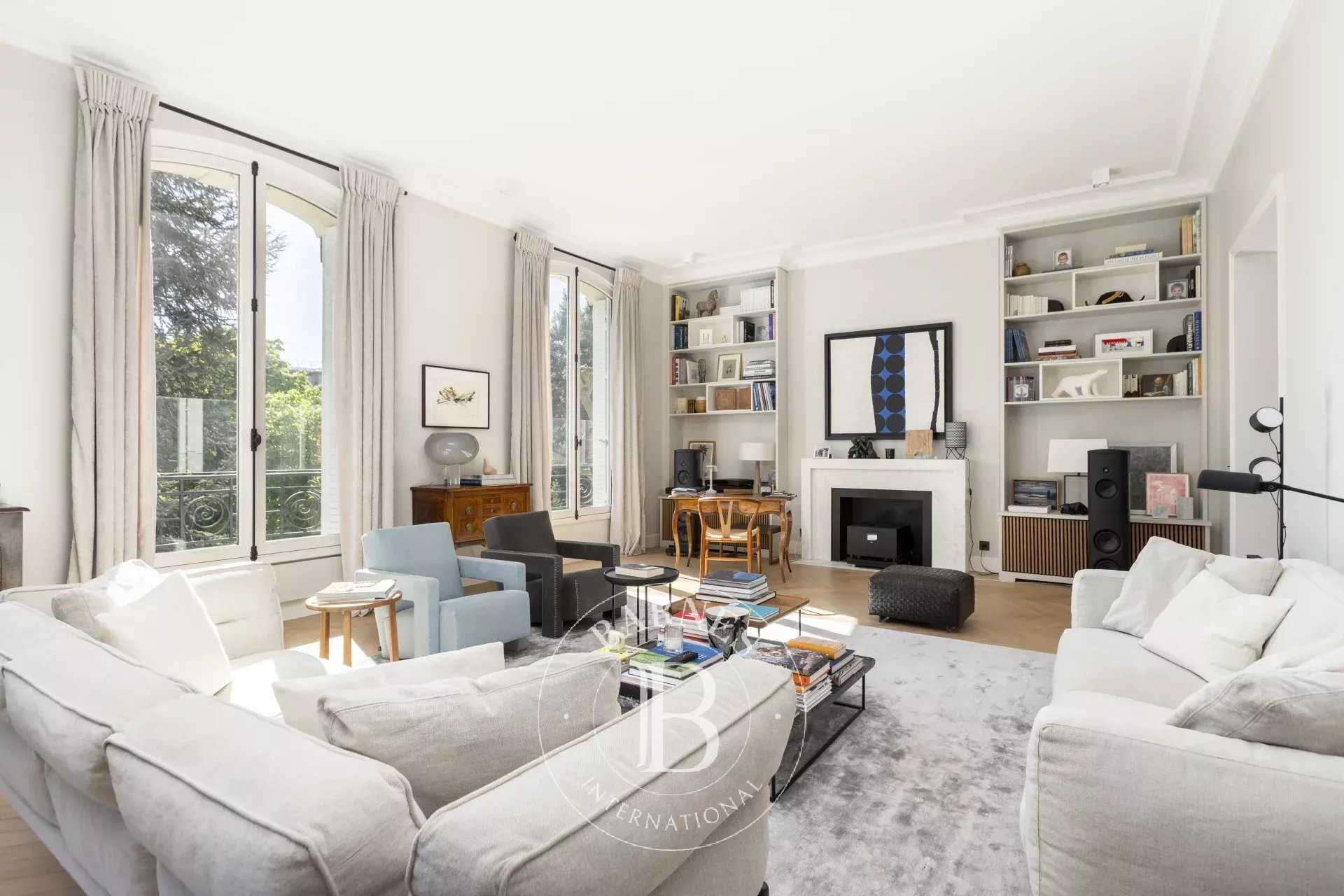 Neuilly-sur-Seine  - Apartment 8 Bedrooms