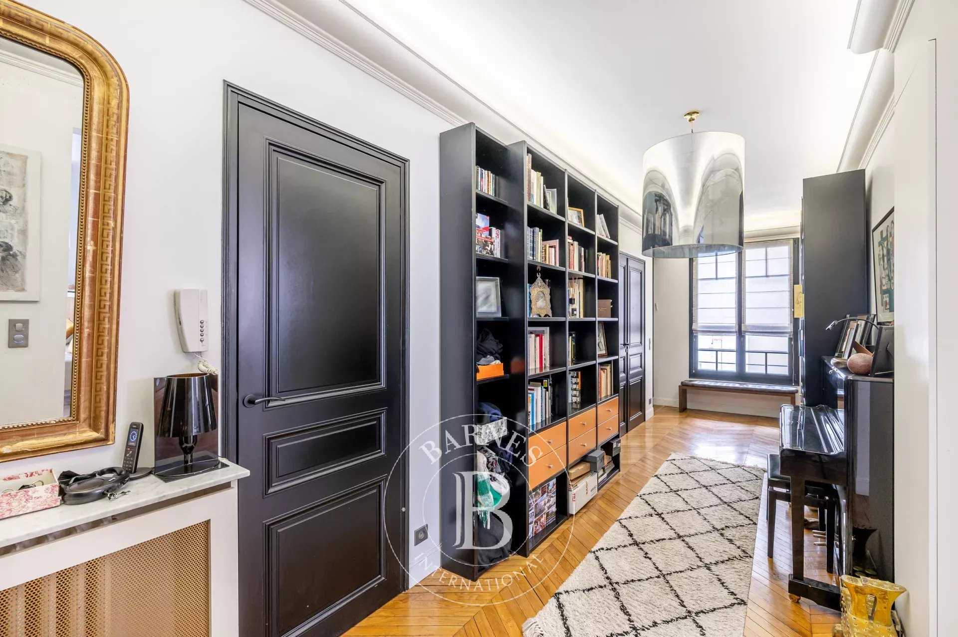 Neuilly-sur-Seine  - Appartement 6 Pièces 3 Chambres