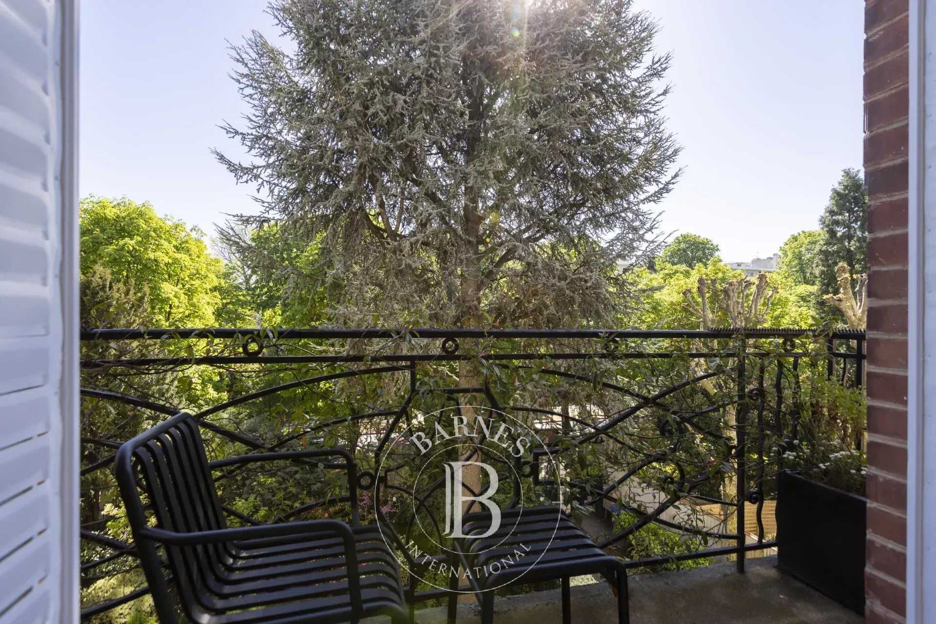 Neuilly-sur-Seine  - Apartment 8 Bedrooms