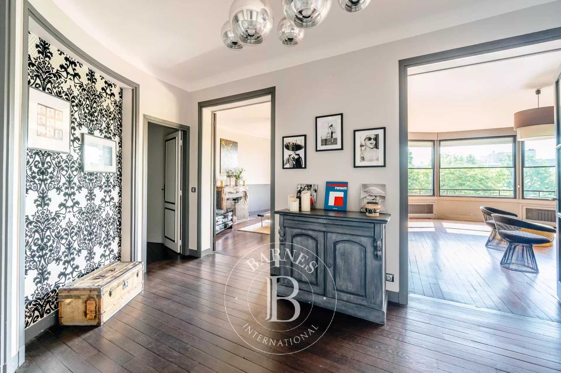 Neuilly-sur-Seine  - Appartement 7 Pièces 4 Chambres