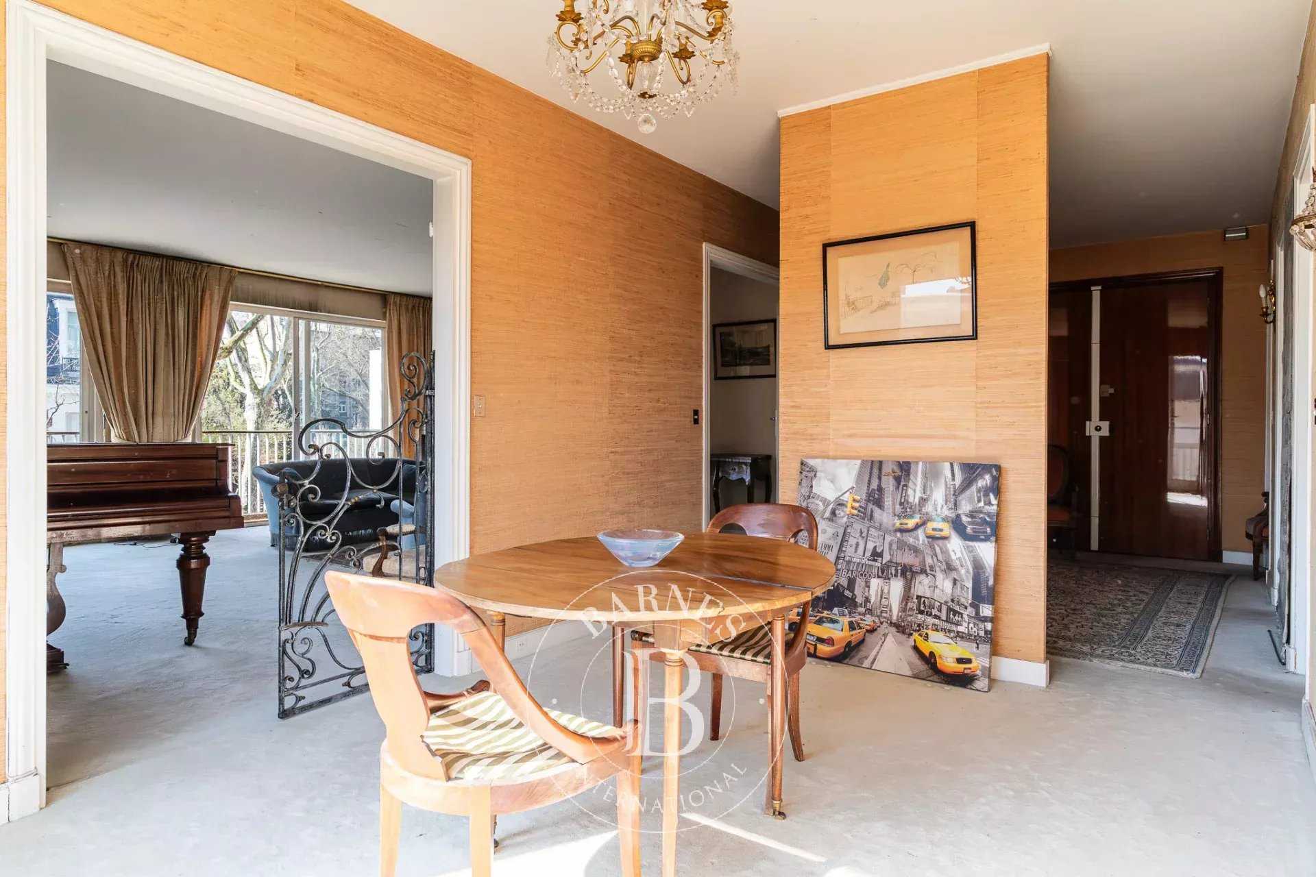 Neuilly-sur-Seine  - Apartment 3 Bedrooms