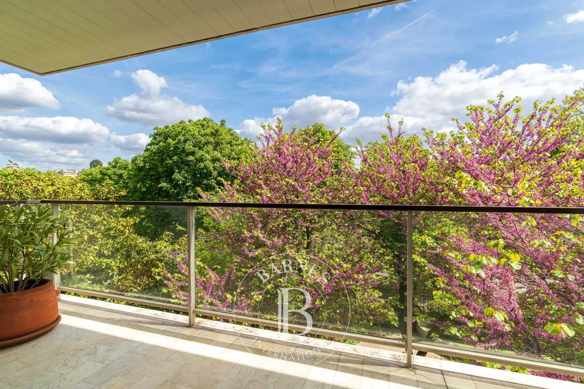 Neuilly-sur-Seine  - Apartment 2 Bedrooms