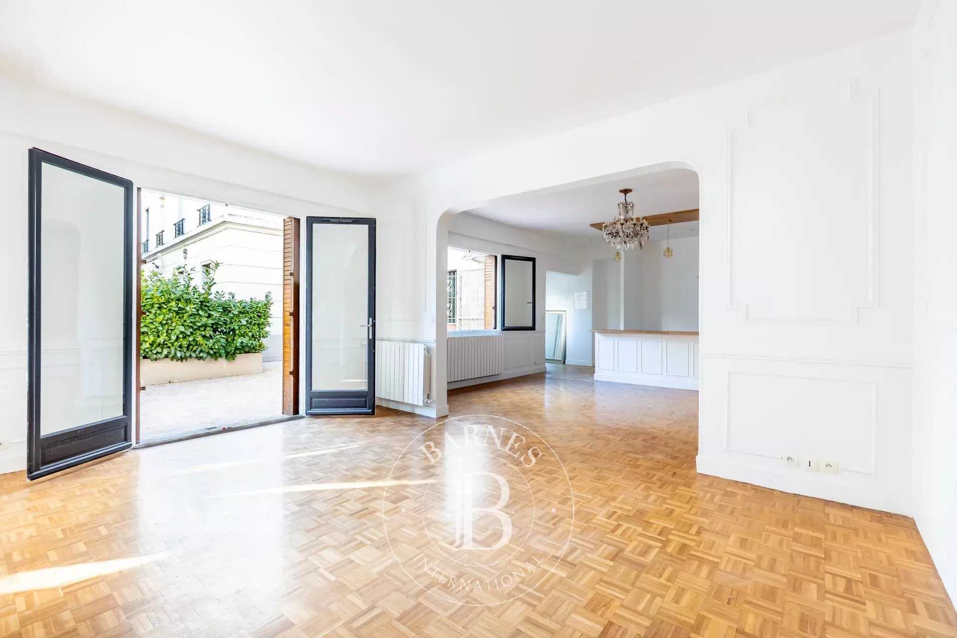 House Neuilly-sur-Seine  -  ref 86875928 (picture 3)