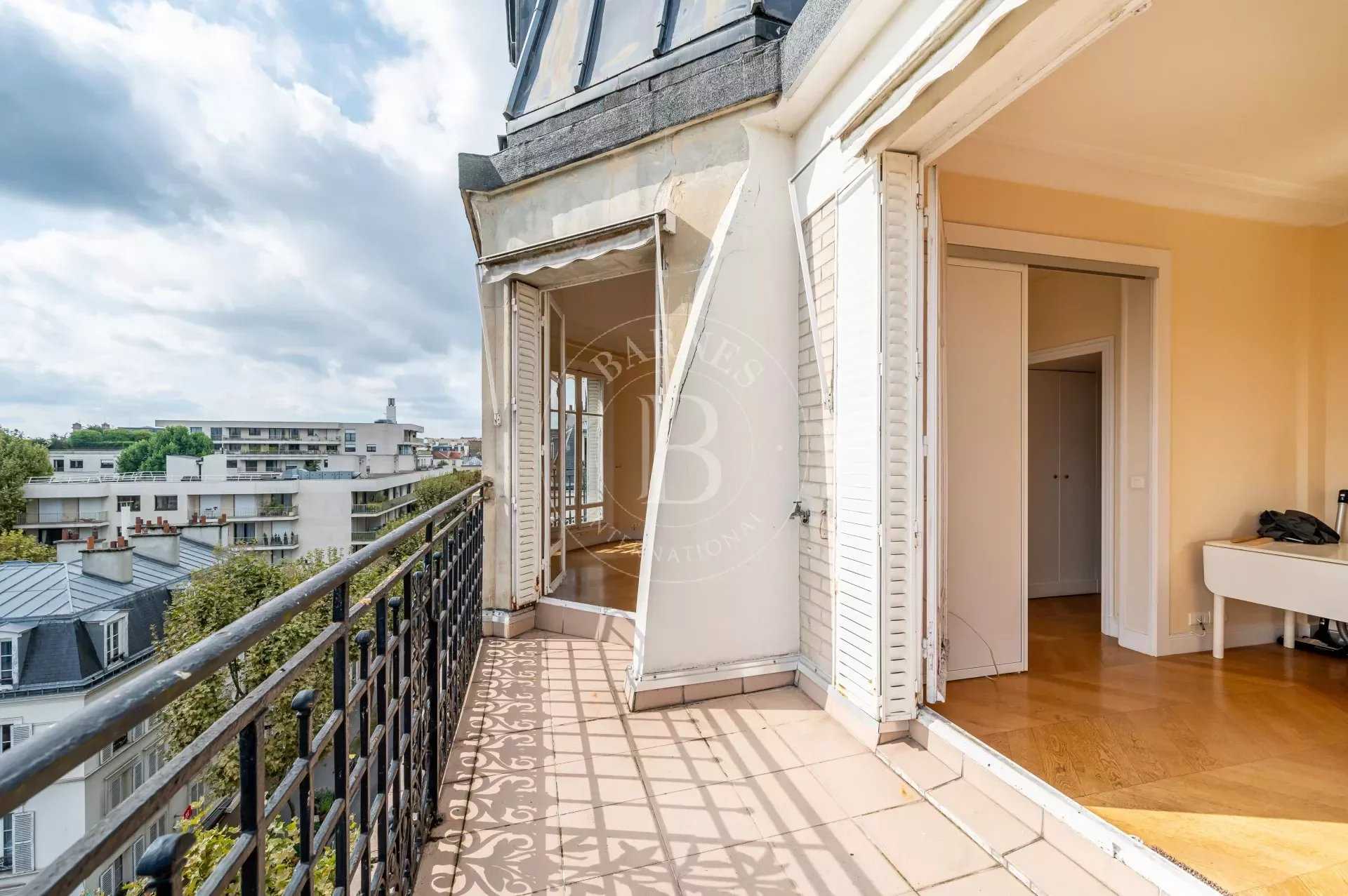 Apartment Neuilly-sur-Seine  -  ref 85280905 (picture 1)