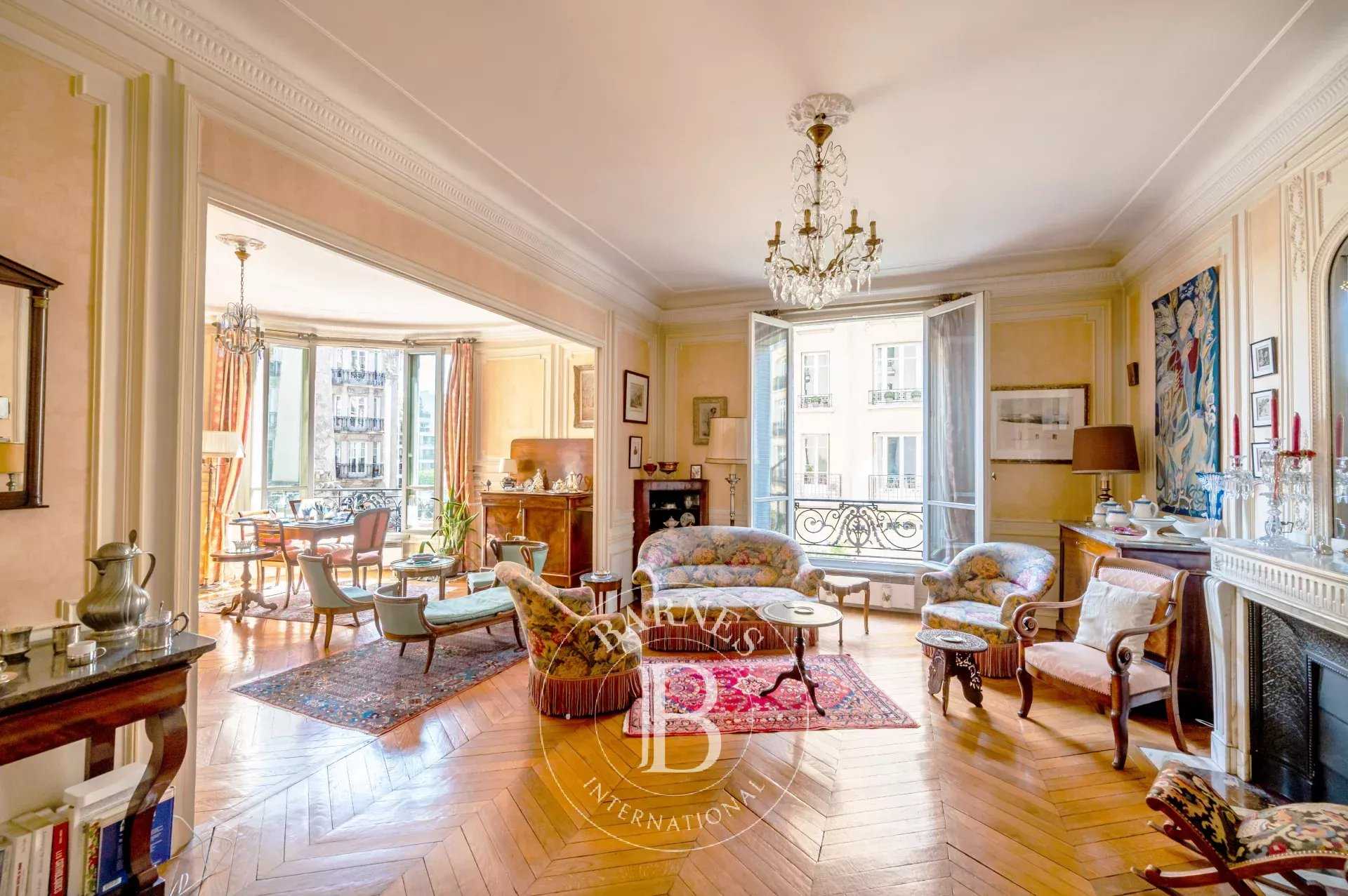 Appartement Neuilly-sur-Seine  -  ref 85954734 (picture 2)