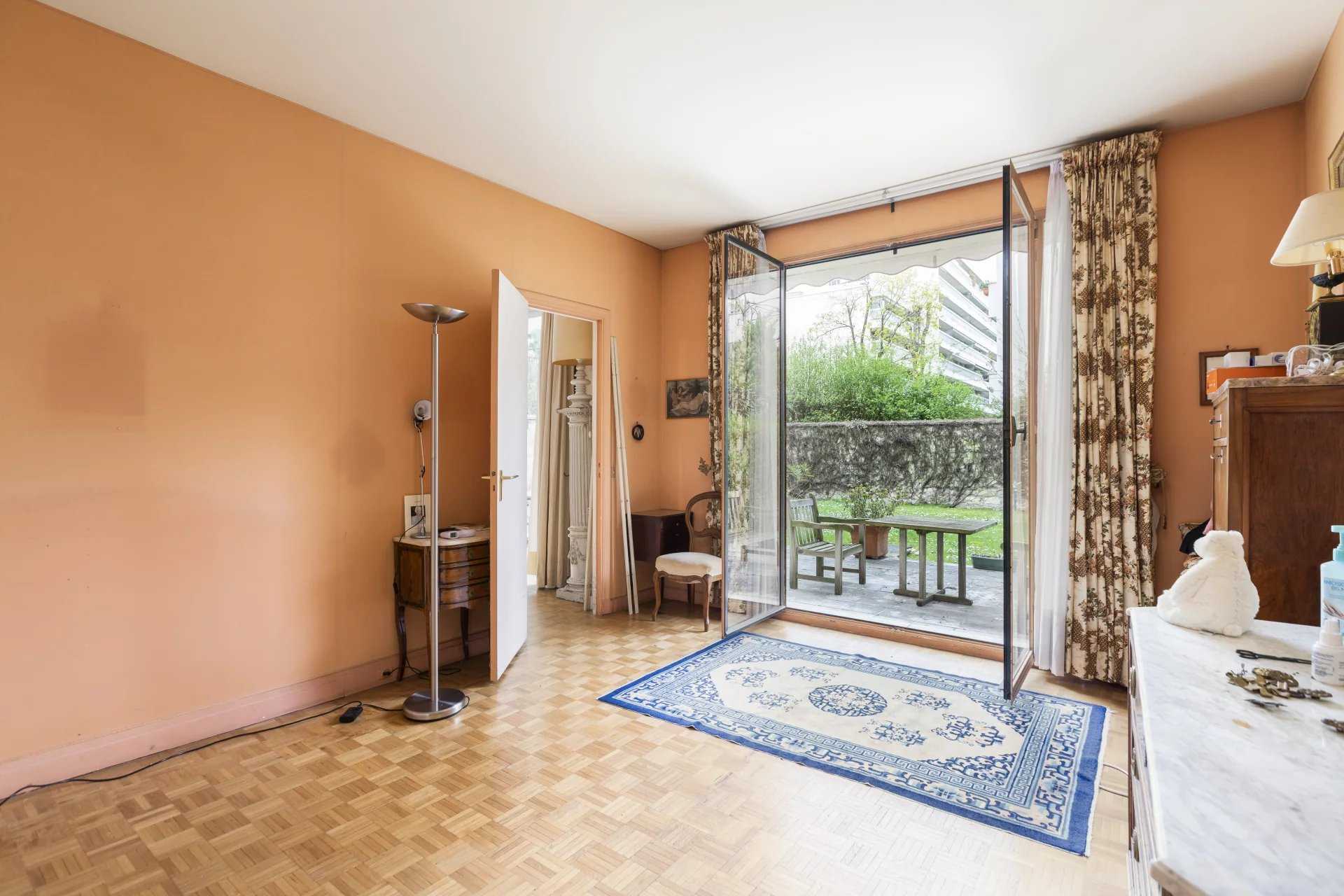 Apartment Neuilly-sur-Seine  -  ref 82362022 (picture 3)