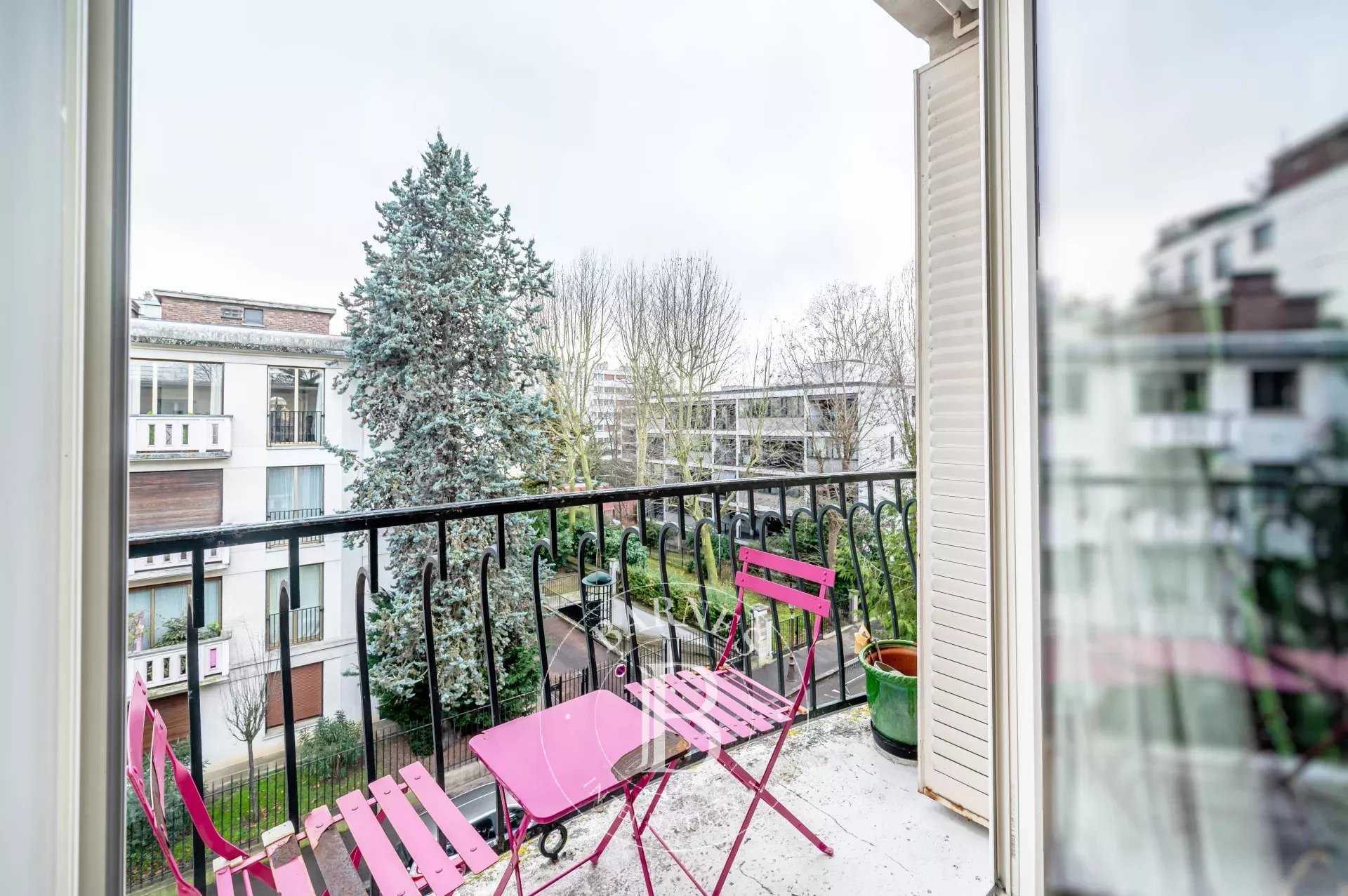 Apartment Neuilly-sur-Seine  -  ref 86447463 (picture 2)