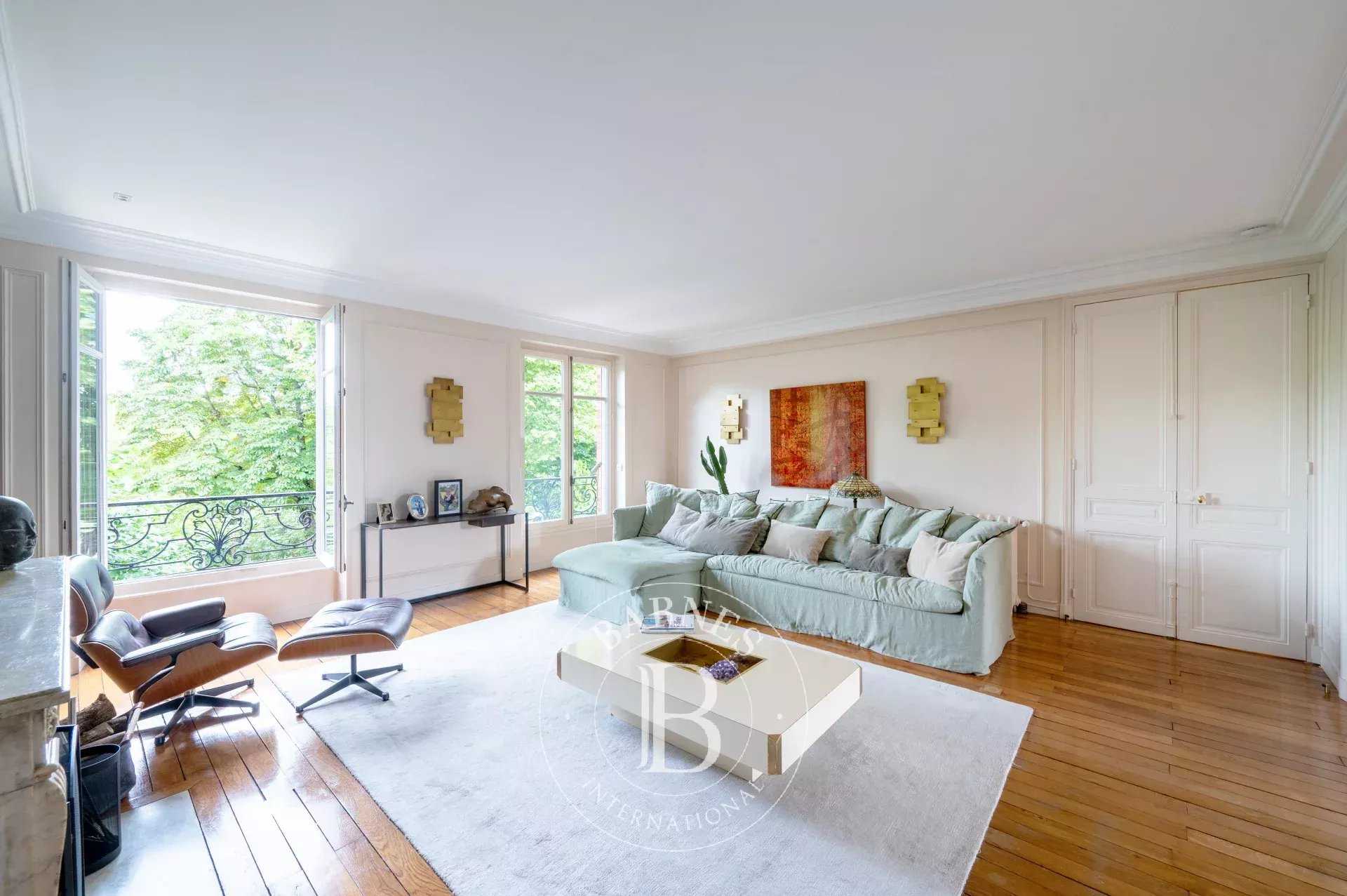 Appartement Neuilly-sur-Seine  -  ref 85994354 (picture 3)