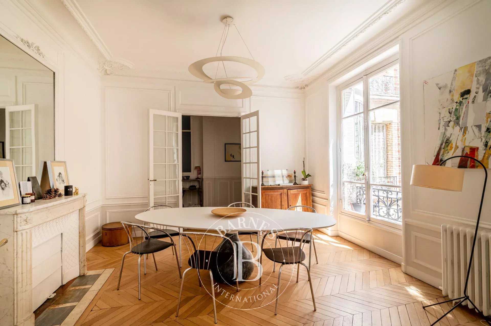 Appartement Neuilly-sur-Seine  -  ref 85893263 (picture 2)