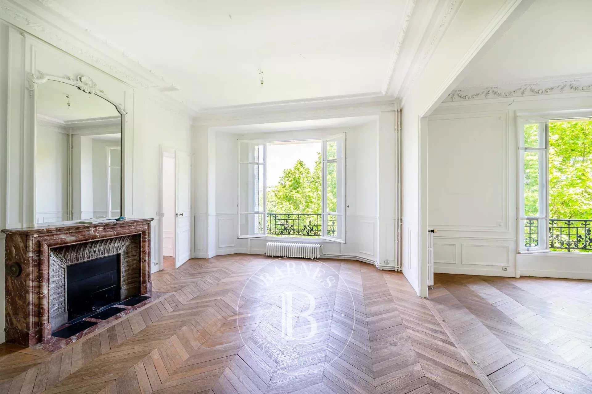 Appartement Neuilly-sur-Seine  -  ref 84161469 (picture 2)