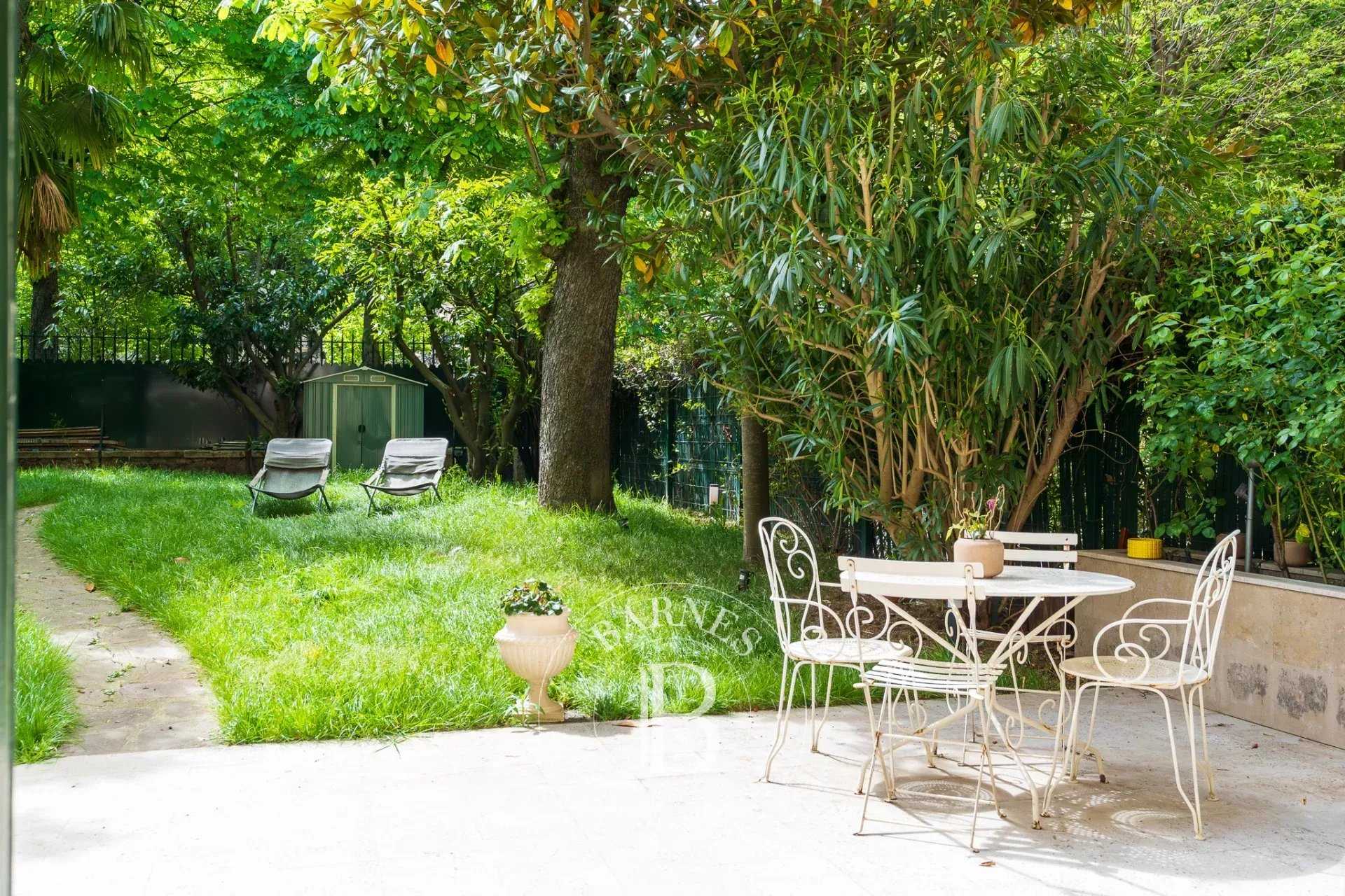 Apartment Neuilly-sur-Seine  -  ref 86880143 (picture 2)