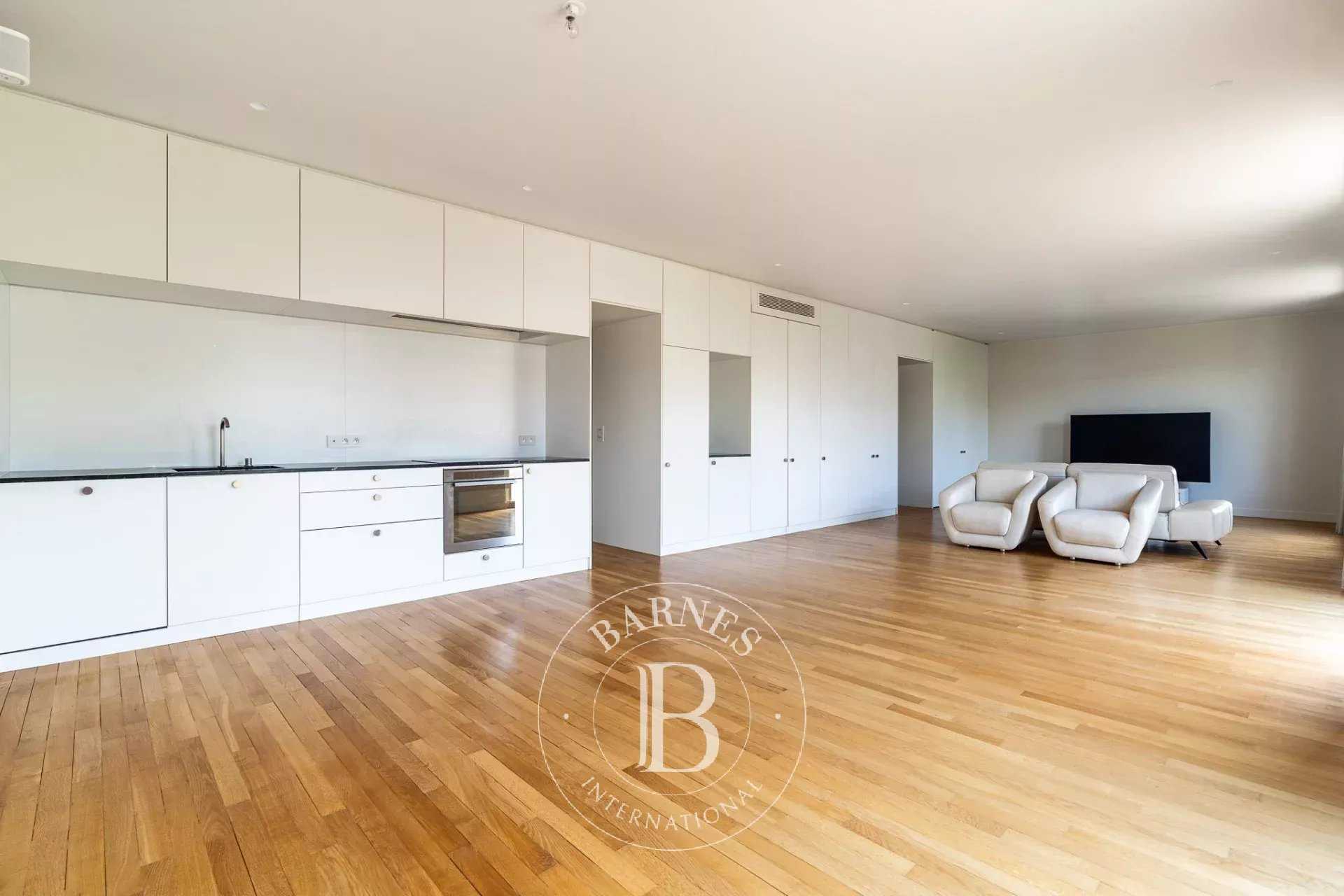 Appartement Neuilly-sur-Seine  -  ref 87034864 (picture 2)