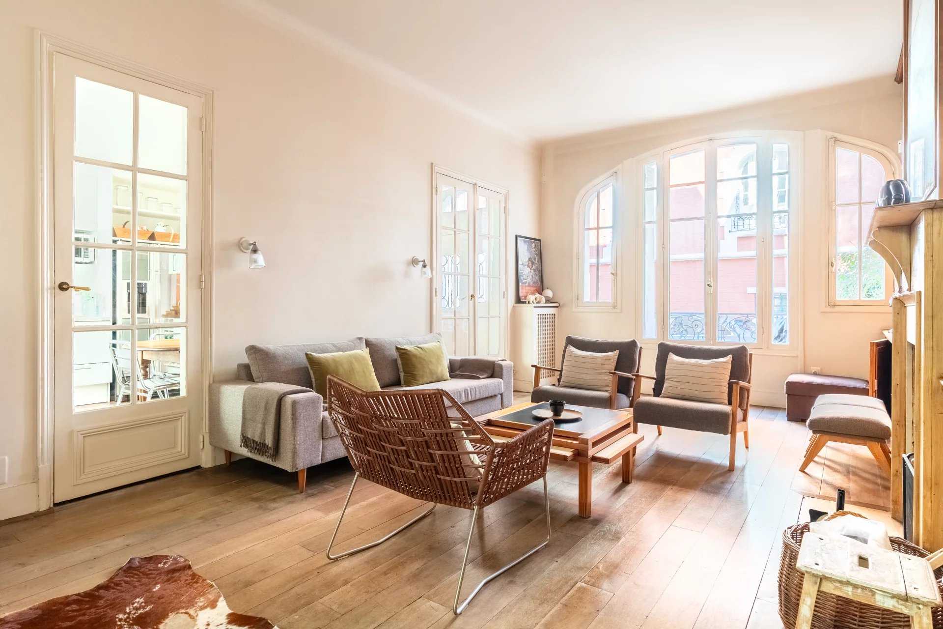 Hôtel particulier Neuilly-sur-Seine  -  ref 85609018 (picture 3)
