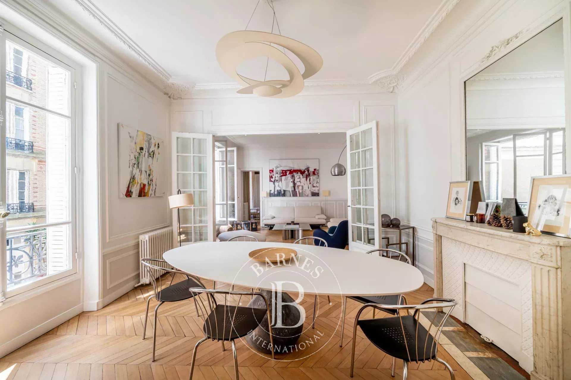 Appartement Neuilly-sur-Seine  -  ref 85893263 (picture 3)