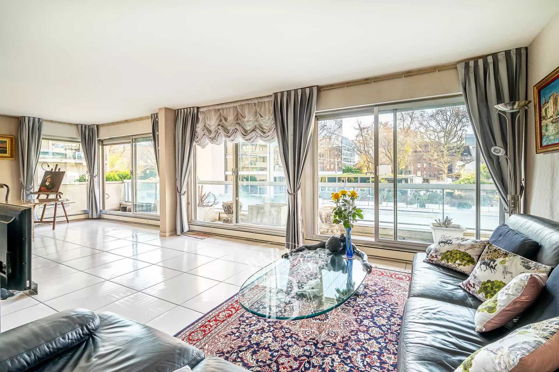 Appartement Neuilly-sur-Seine  -  ref 83627813 (picture 3)