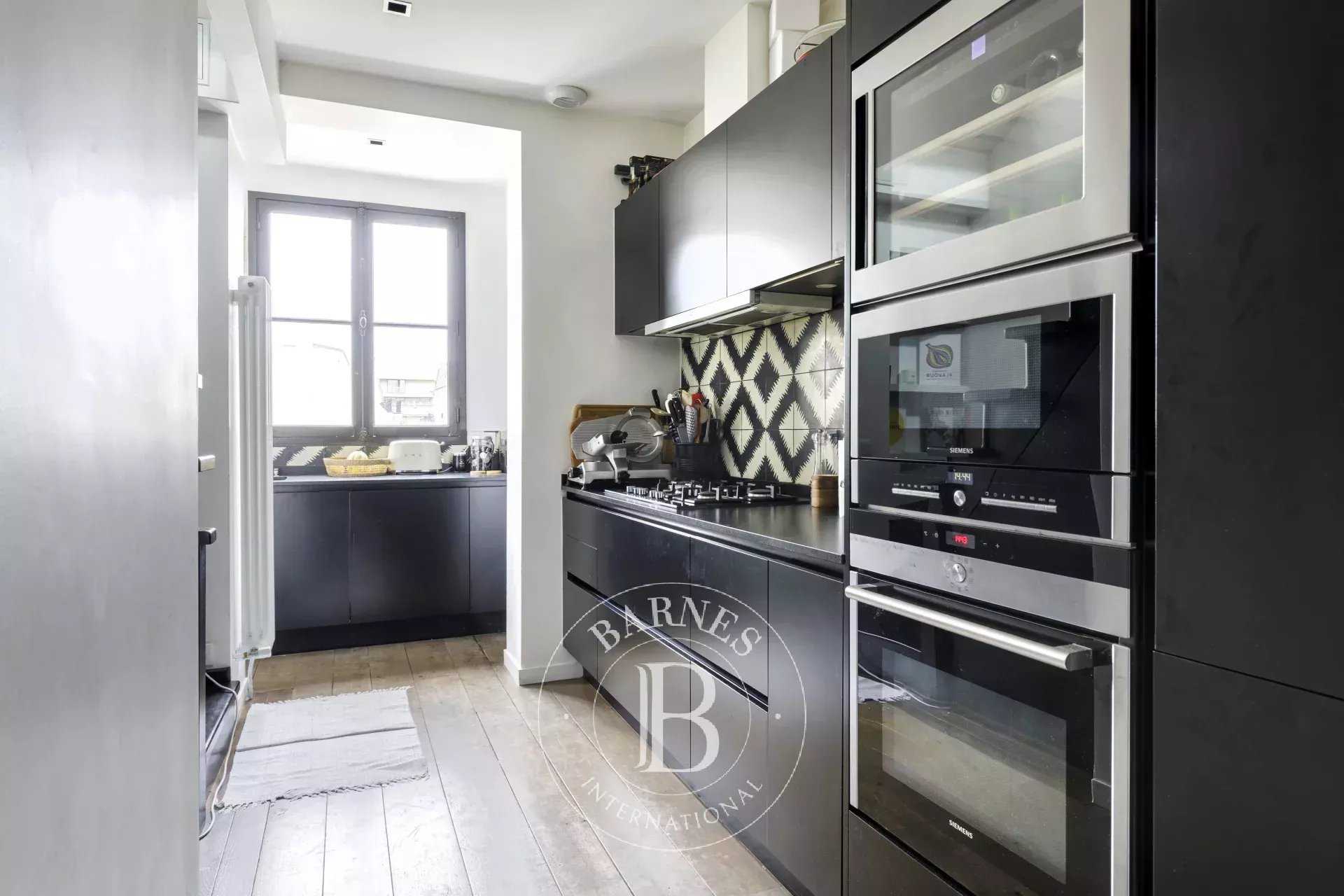 Appartement Neuilly-sur-Seine  -  ref 85842618 (picture 3)