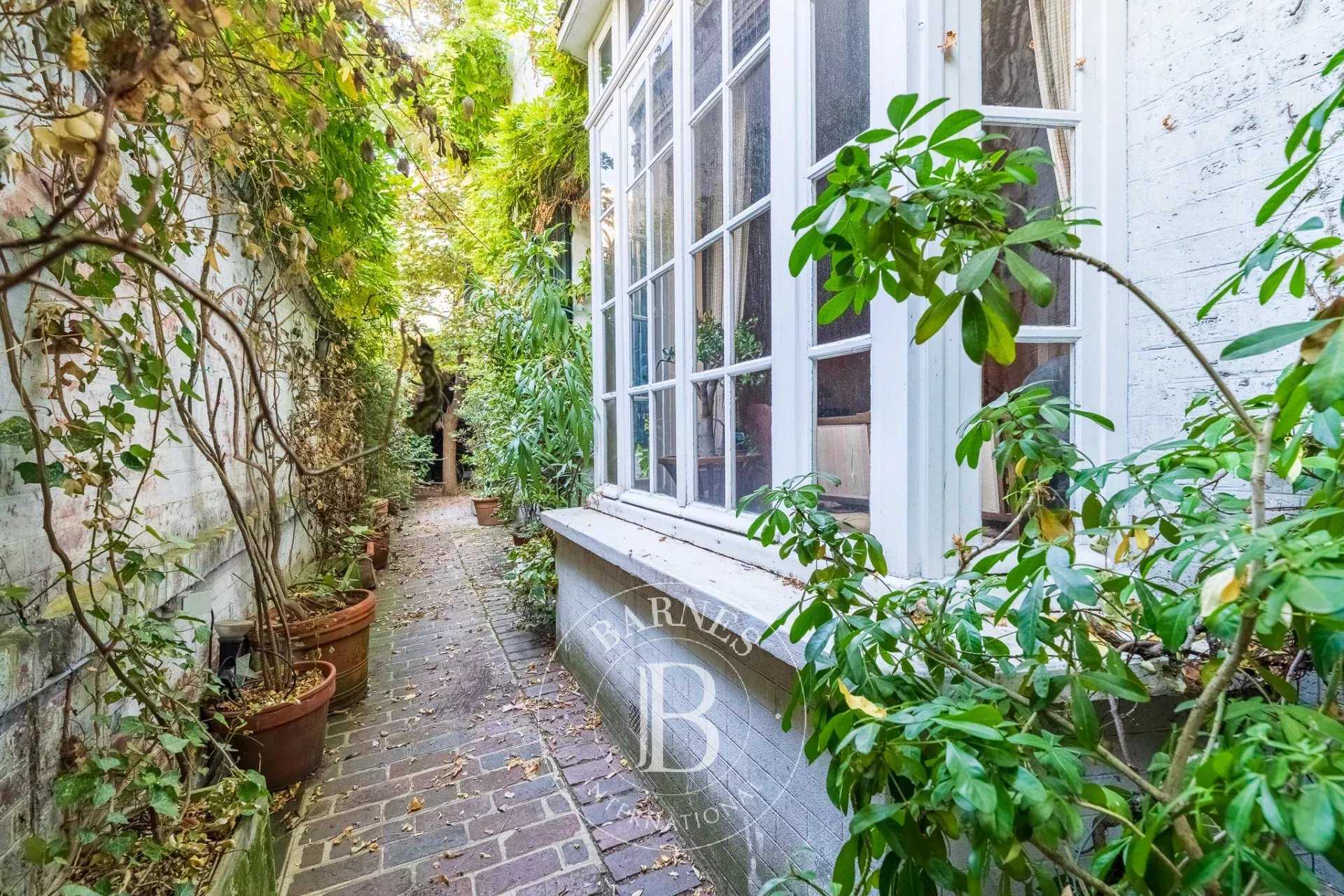 Casa Neuilly-sur-Seine  -  ref 86371931 (picture 1)