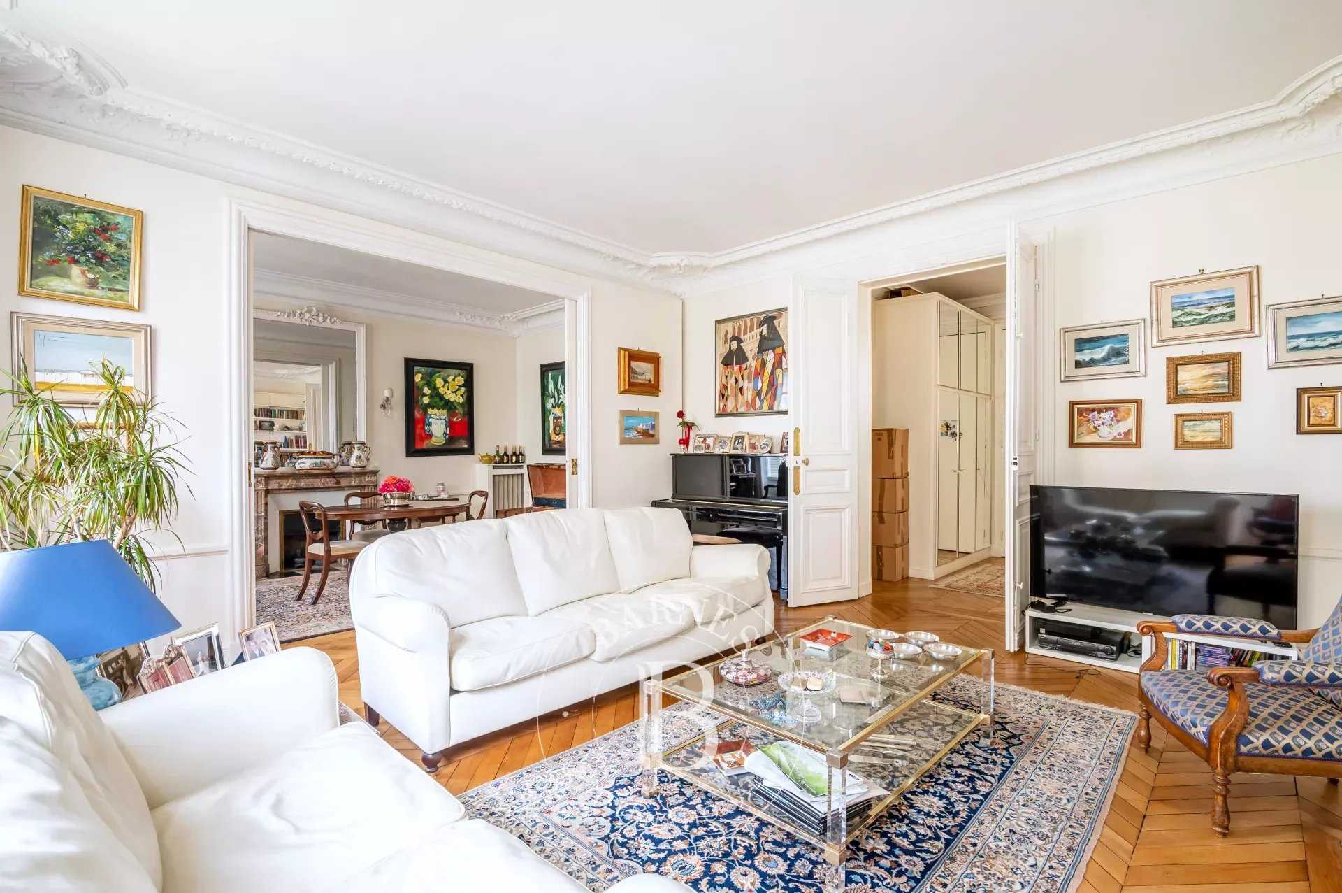 Appartement Neuilly-sur-Seine  -  ref 83322708 (picture 3)