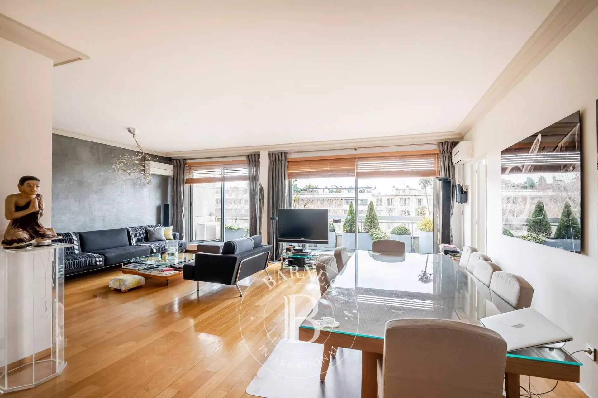 Apartment Neuilly-sur-Seine  -  ref 8207885 (picture 3)