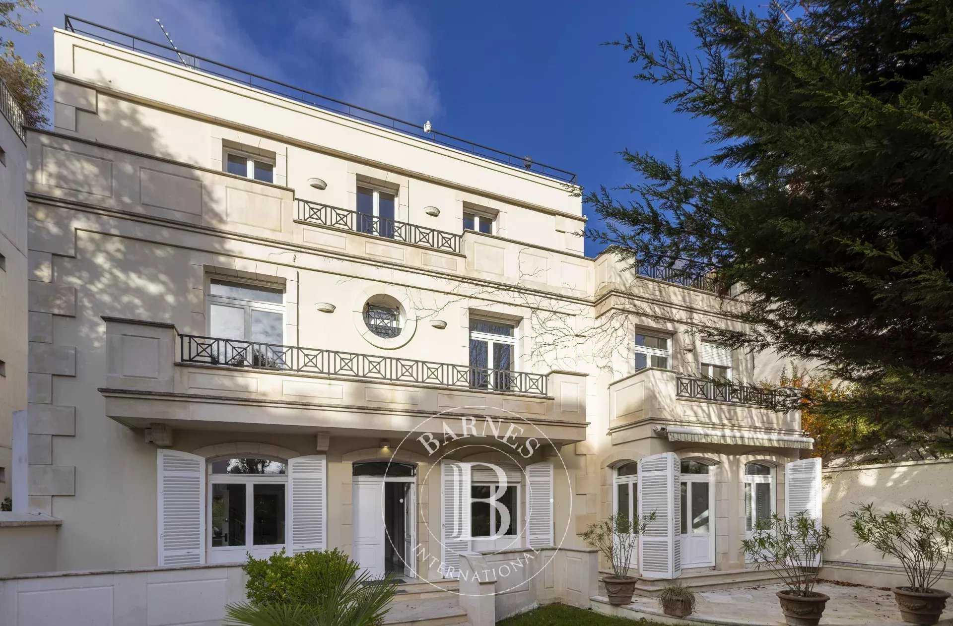 Palacete Neuilly-sur-Seine  -  ref 86390653 (picture 2)