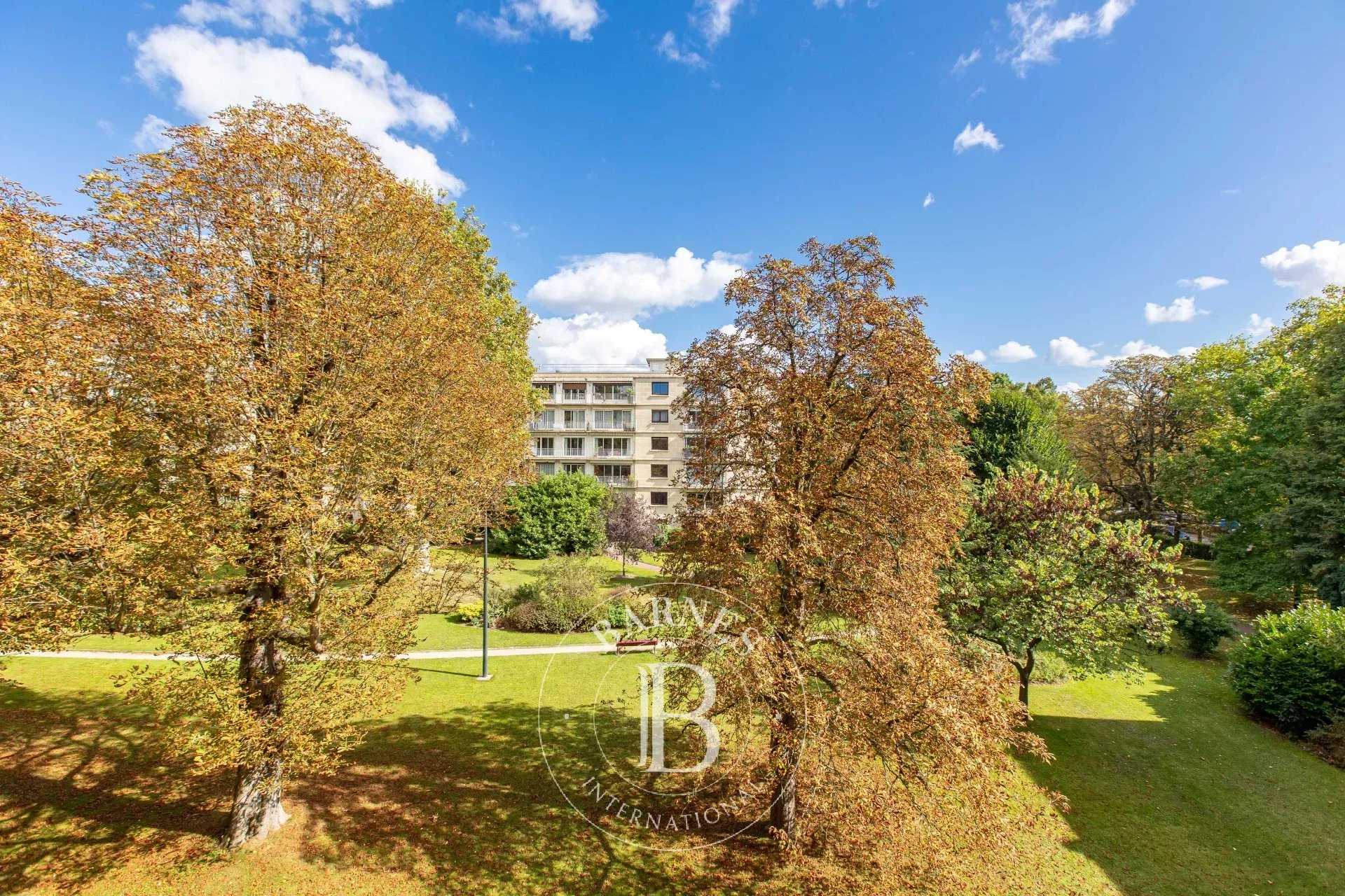 Apartment Neuilly-sur-Seine  -  ref 86215853 (picture 3)