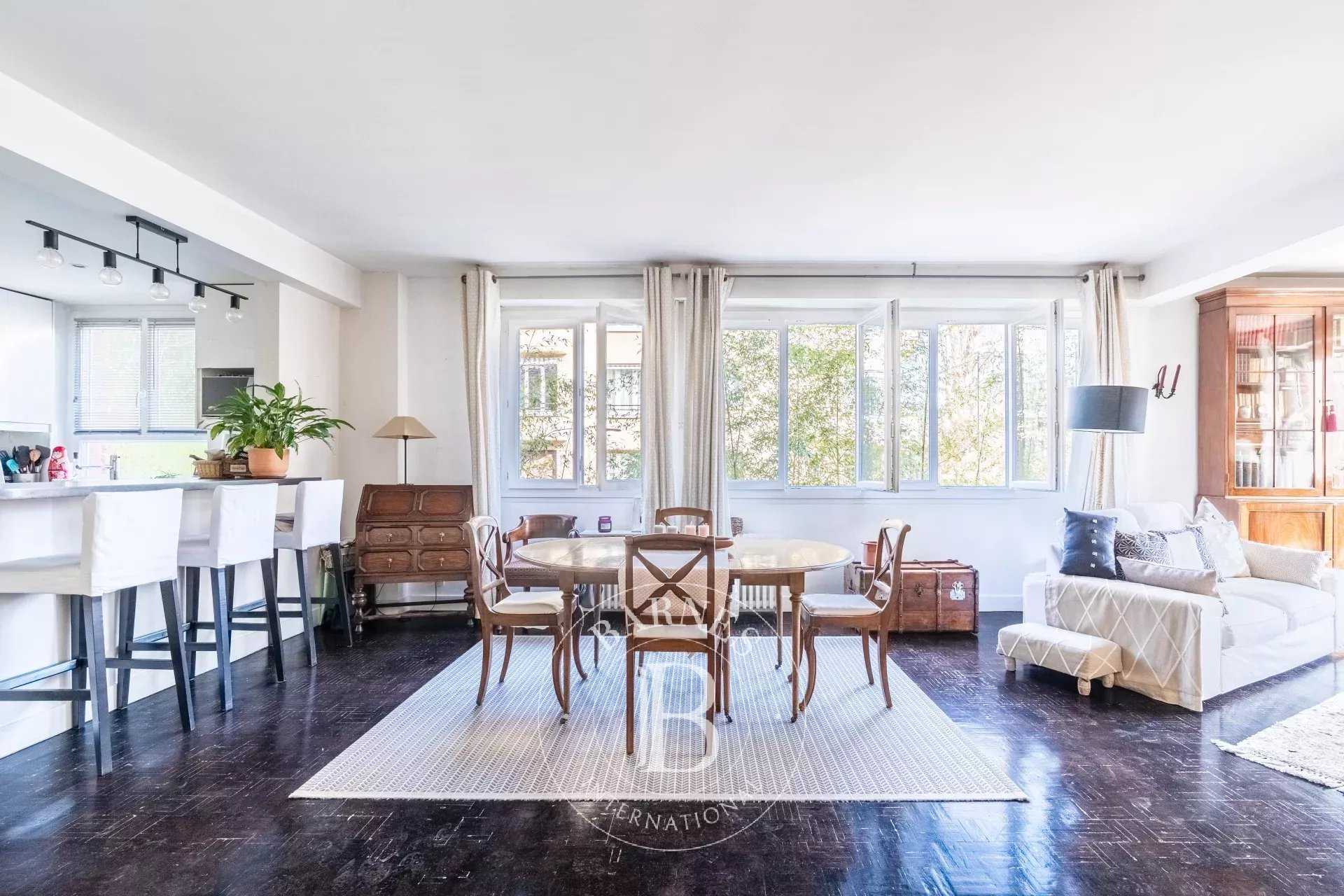 Apartment Neuilly-sur-Seine  -  ref 85651441 (picture 1)