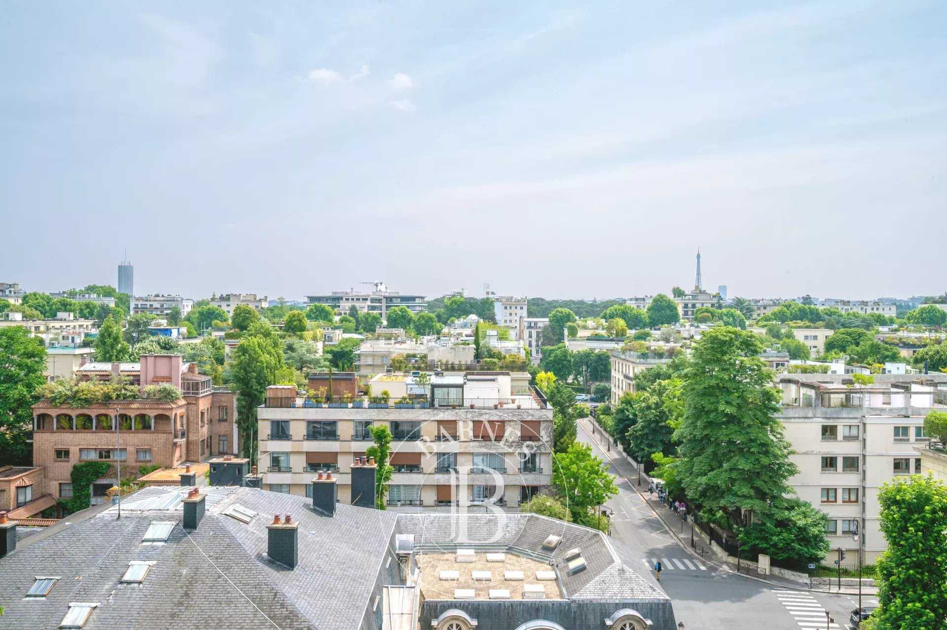 Apartment Neuilly-sur-Seine  -  ref 85981947 (picture 1)