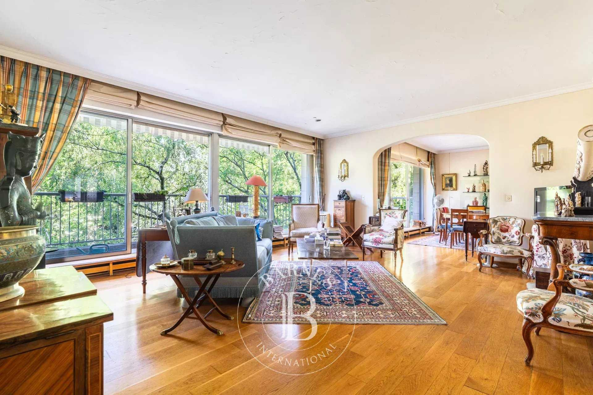 Appartement Neuilly-sur-Seine  -  ref 87053240 (picture 1)