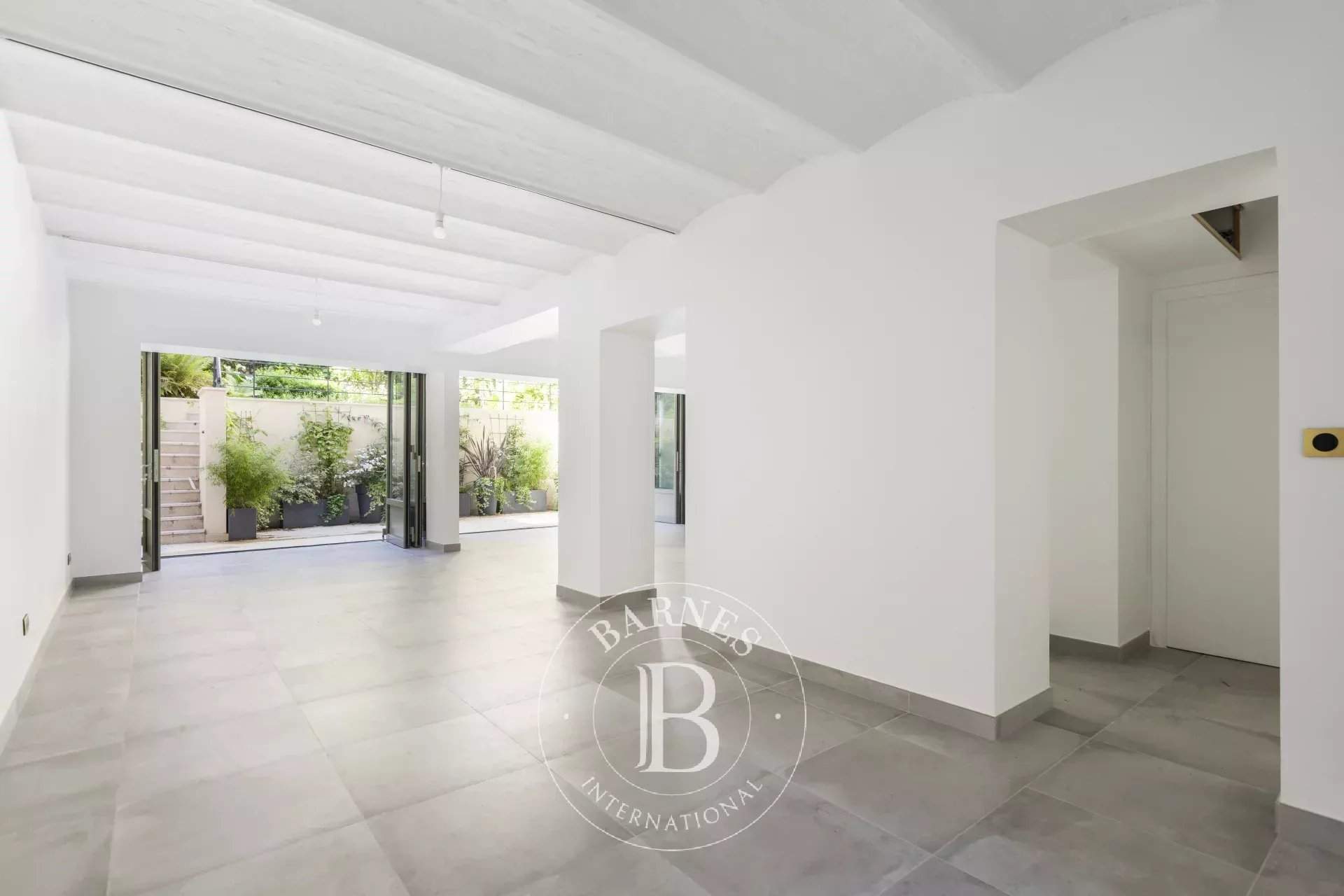 Neuilly-sur-Seine  - Mansion 8 Bedrooms - picture 20