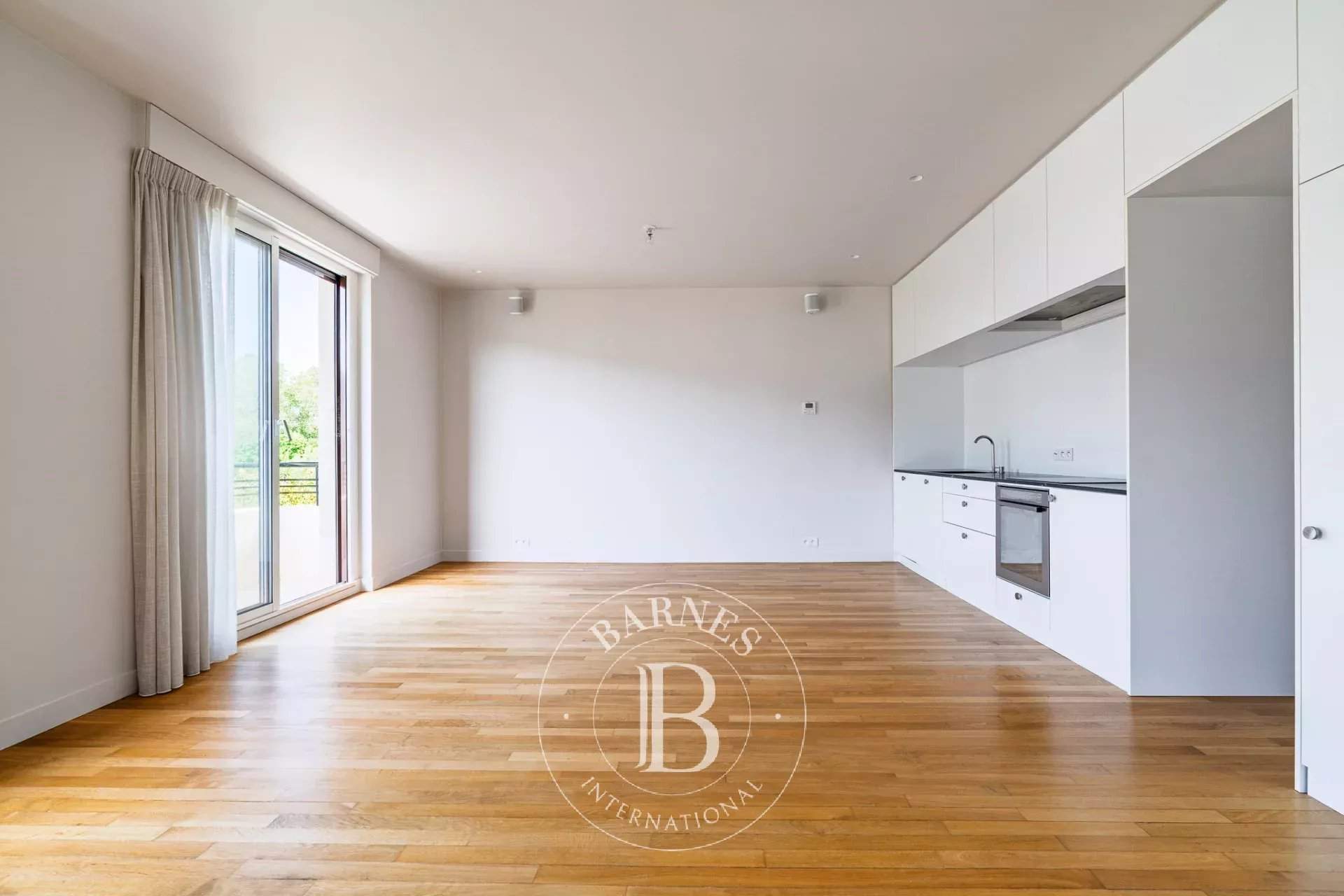 Neuilly-sur-Seine  - Appartement 3 Pi&egrave;ces 2 Chambres - picture 7