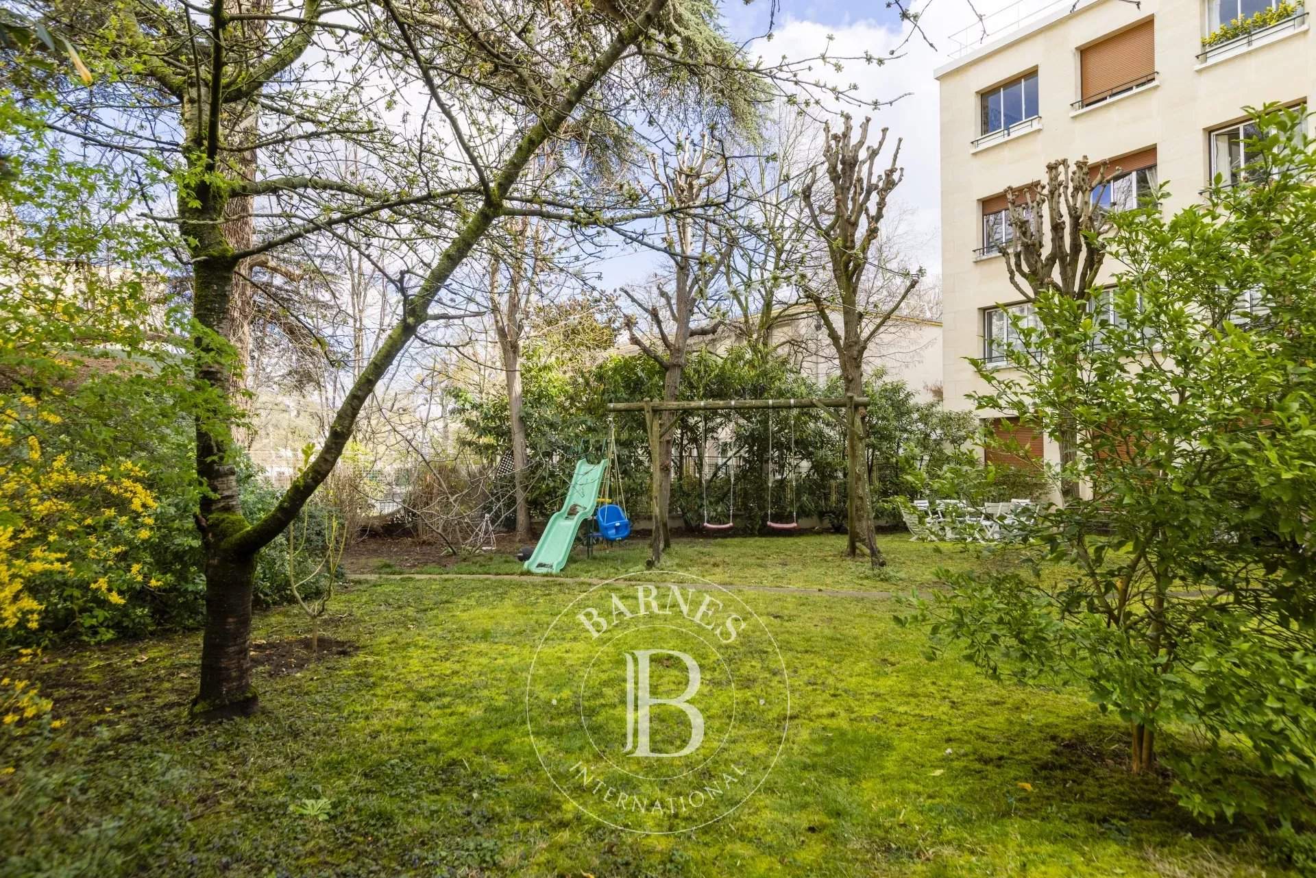 Neuilly-sur-Seine  - Appartement 7 Pi&egrave;ces 5 Chambres - picture 8