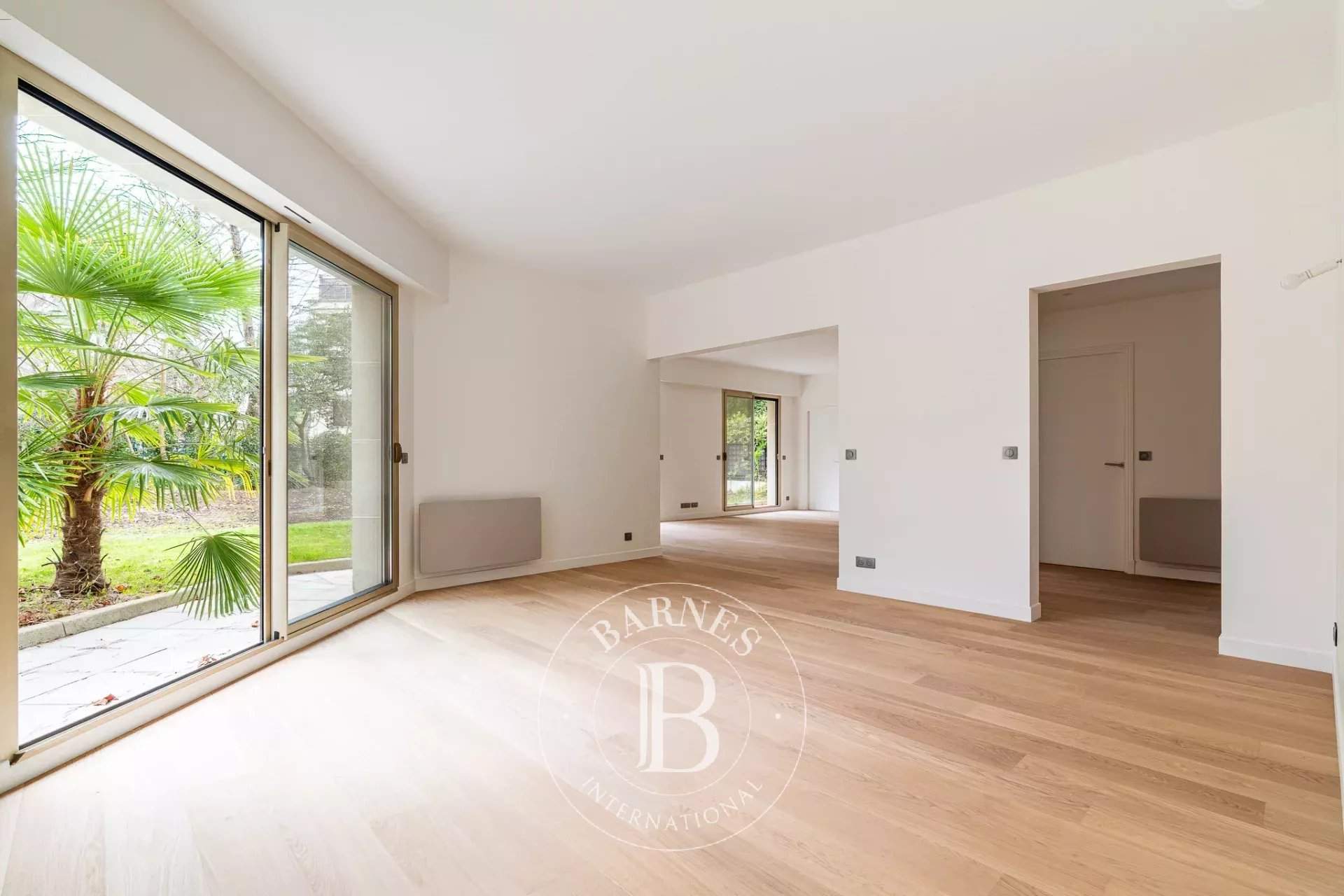 Neuilly-sur-Seine  - Appartement 6 Pi&egrave;ces 4 Chambres - picture 3