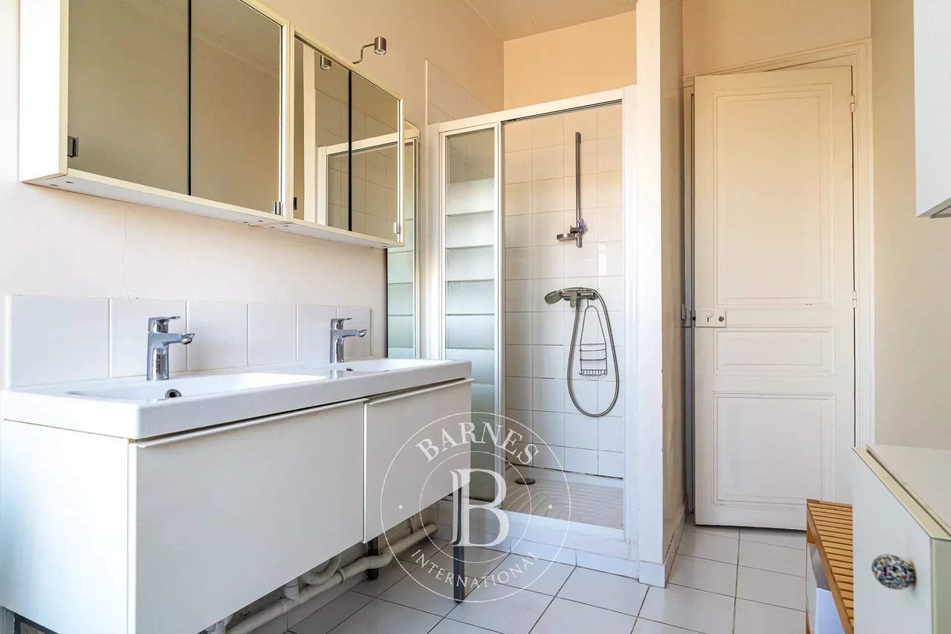 Neuilly-sur-Seine  - Appartement 4 Pi&egrave;ces 2 Chambres - picture 13