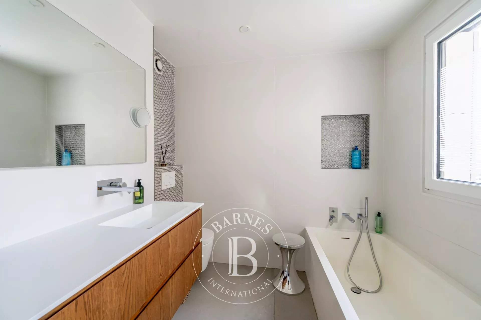 Levallois-Perret  - Apartment 2 Bedrooms - picture 8