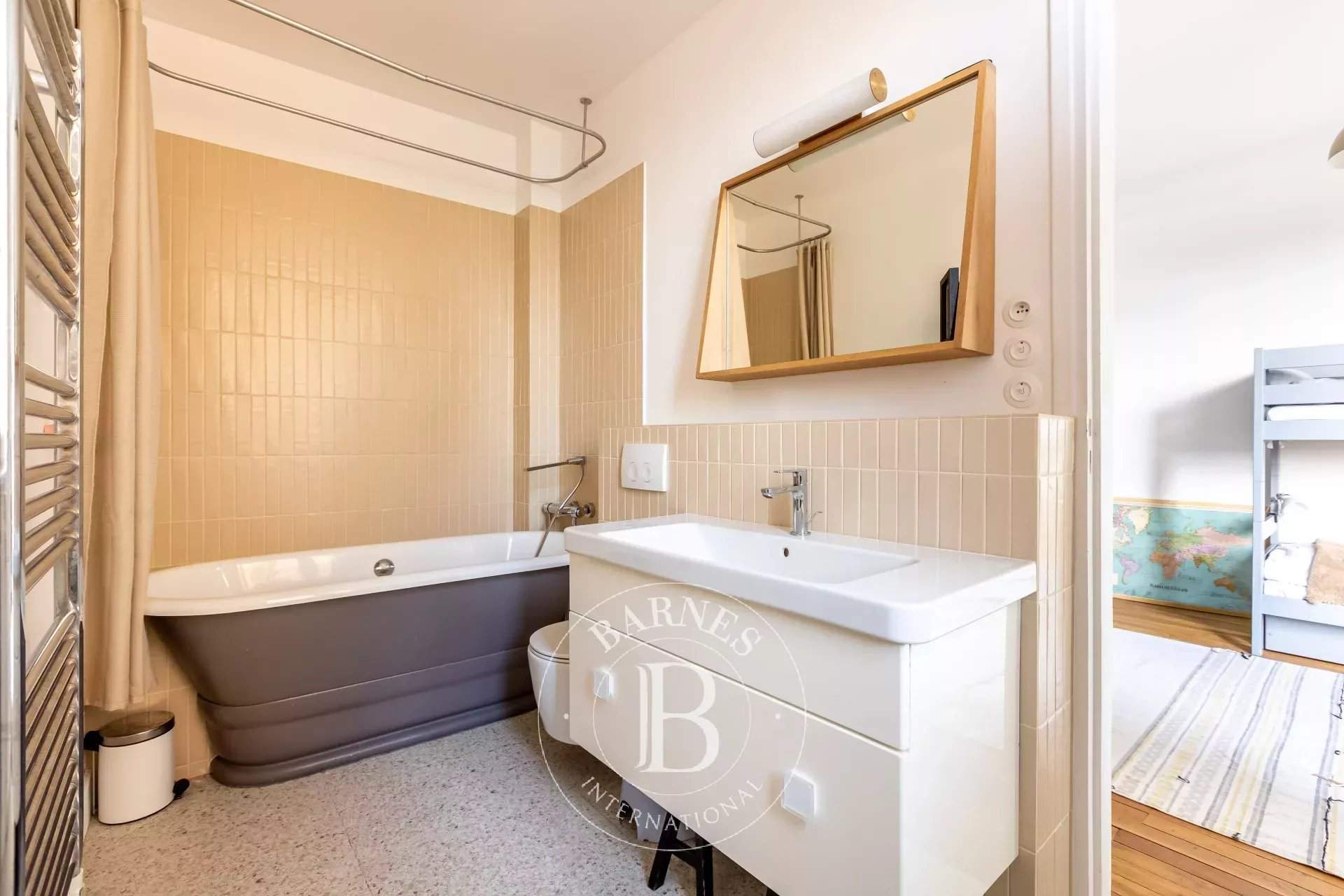 Neuilly-sur-Seine  - Appartement 5 Pi&egrave;ces 3 Chambres - picture 14