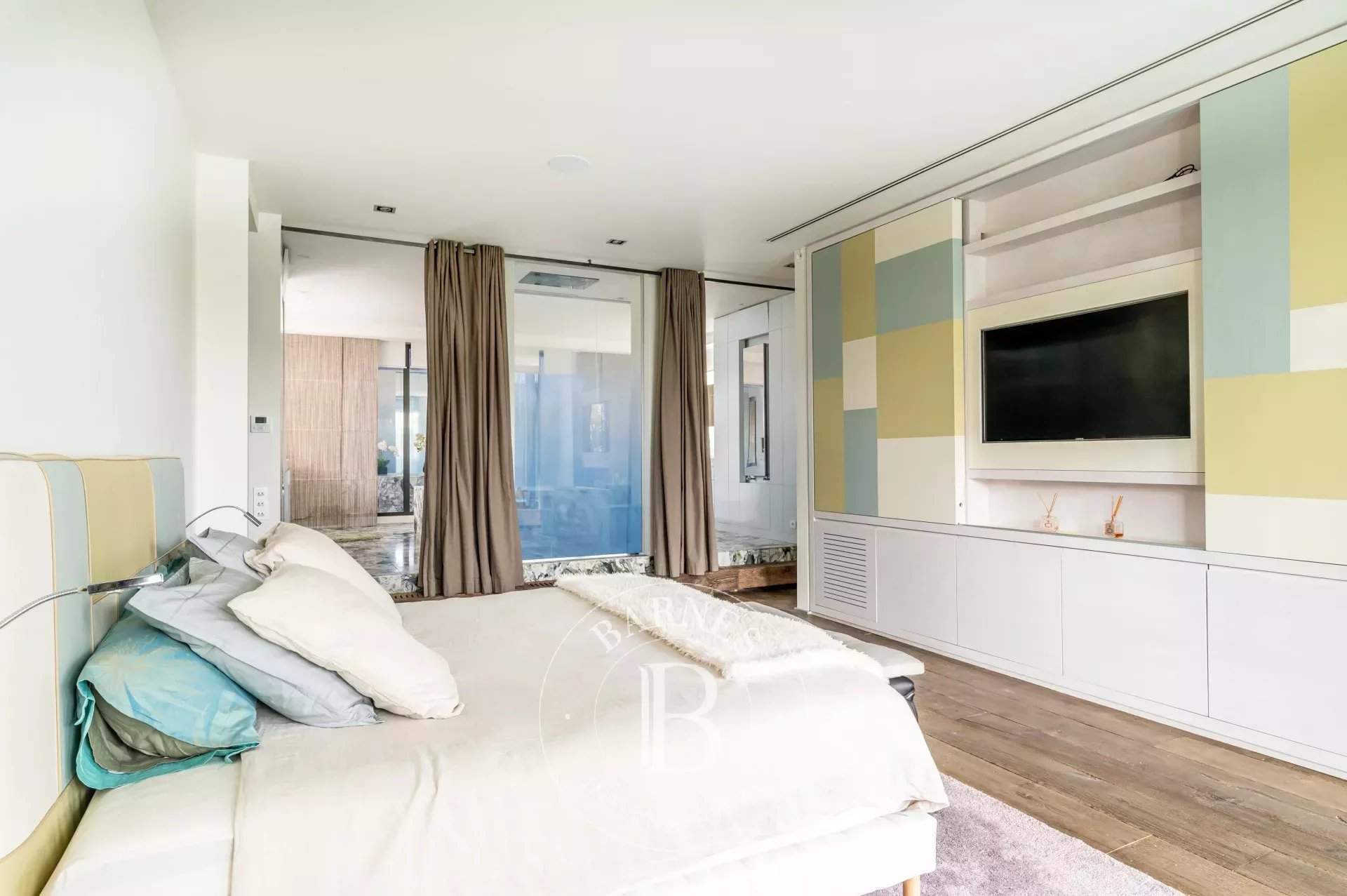 Neuilly-sur-Seine  - Mansion 5 Bedrooms - picture 13